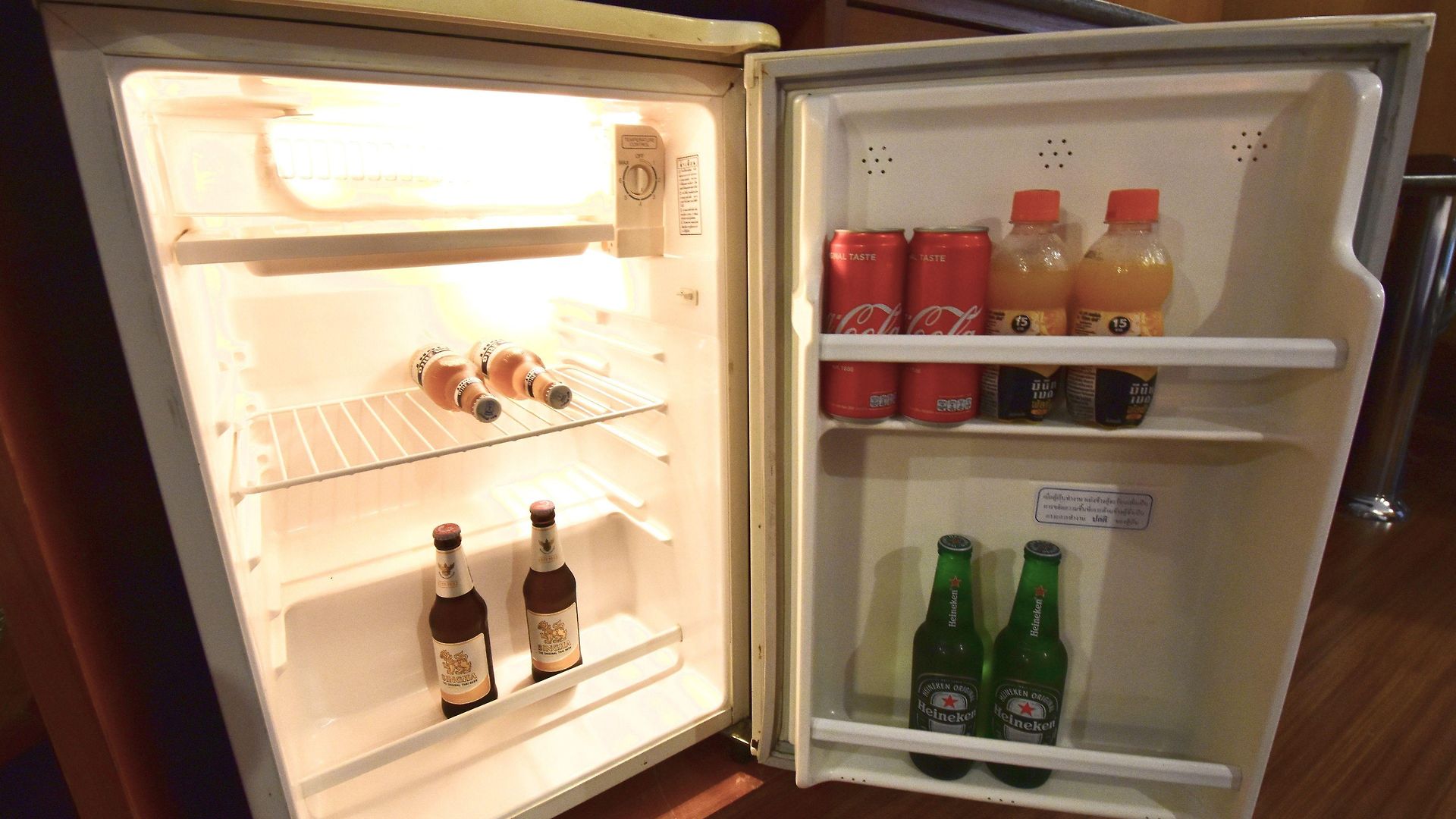 โรงแรม Dynasty 3*