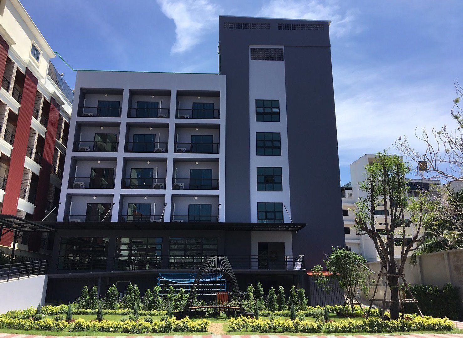 Hotel Embryo 4*