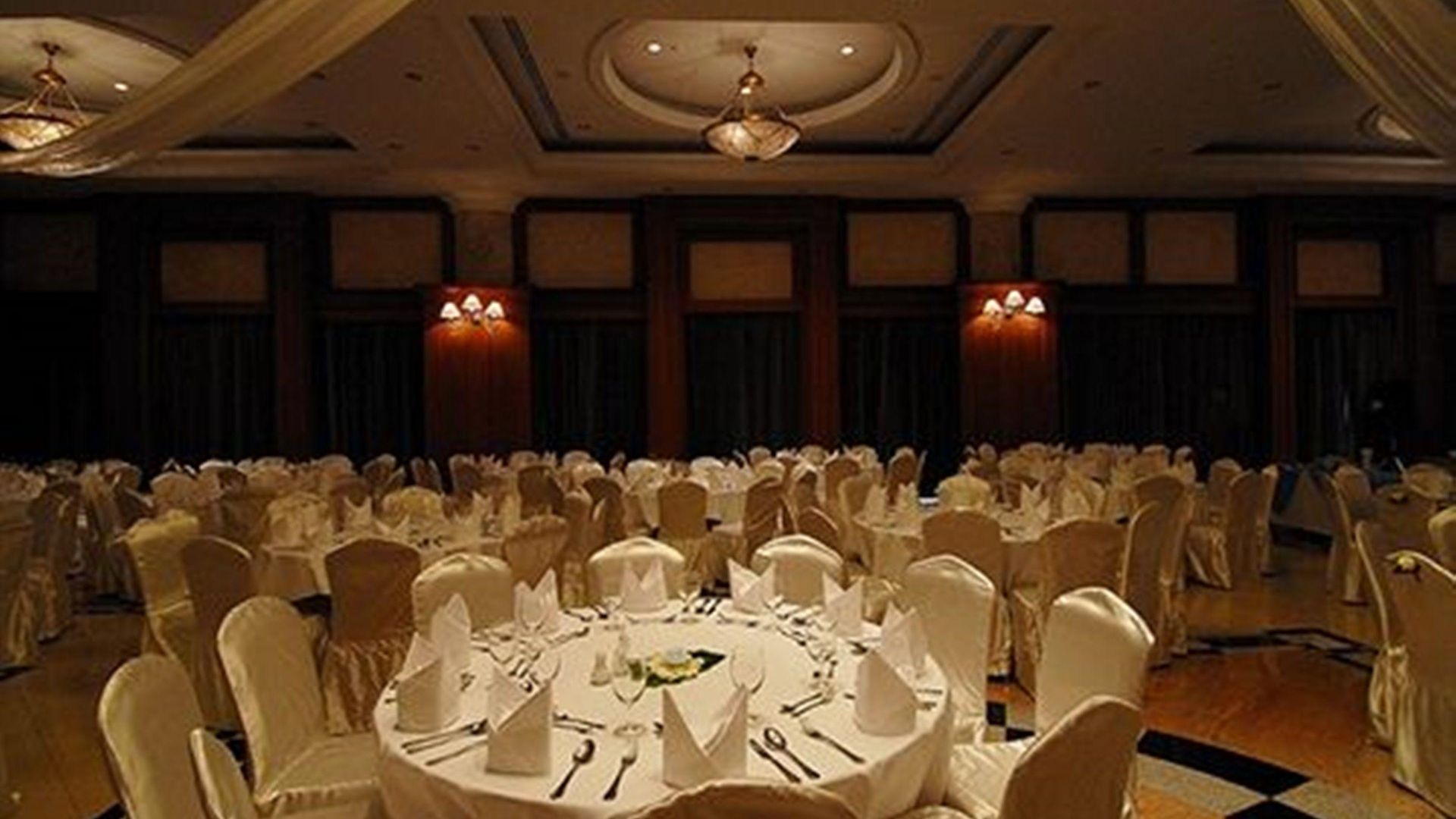 โรงแรม Long Garden & Pavilions Pattaya