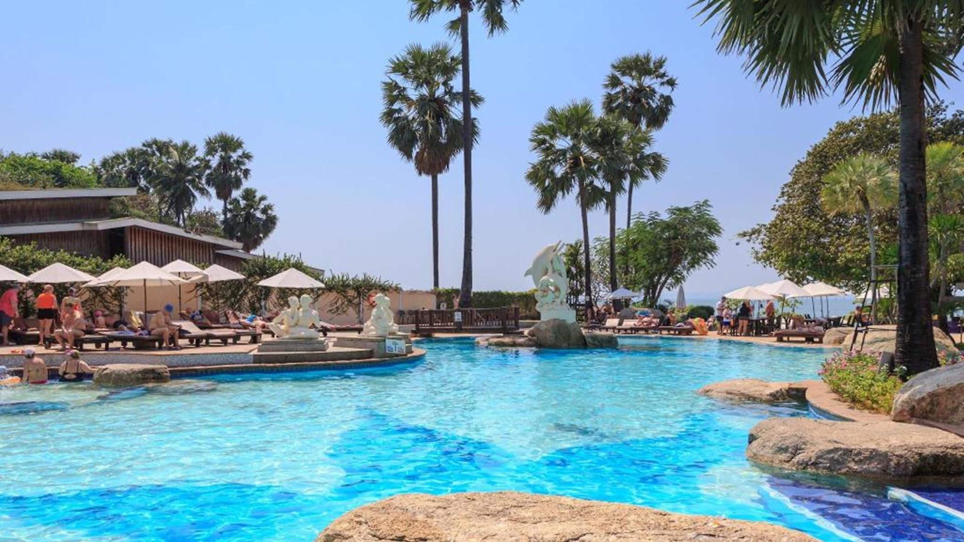 Long Garden & Pavilions 5*