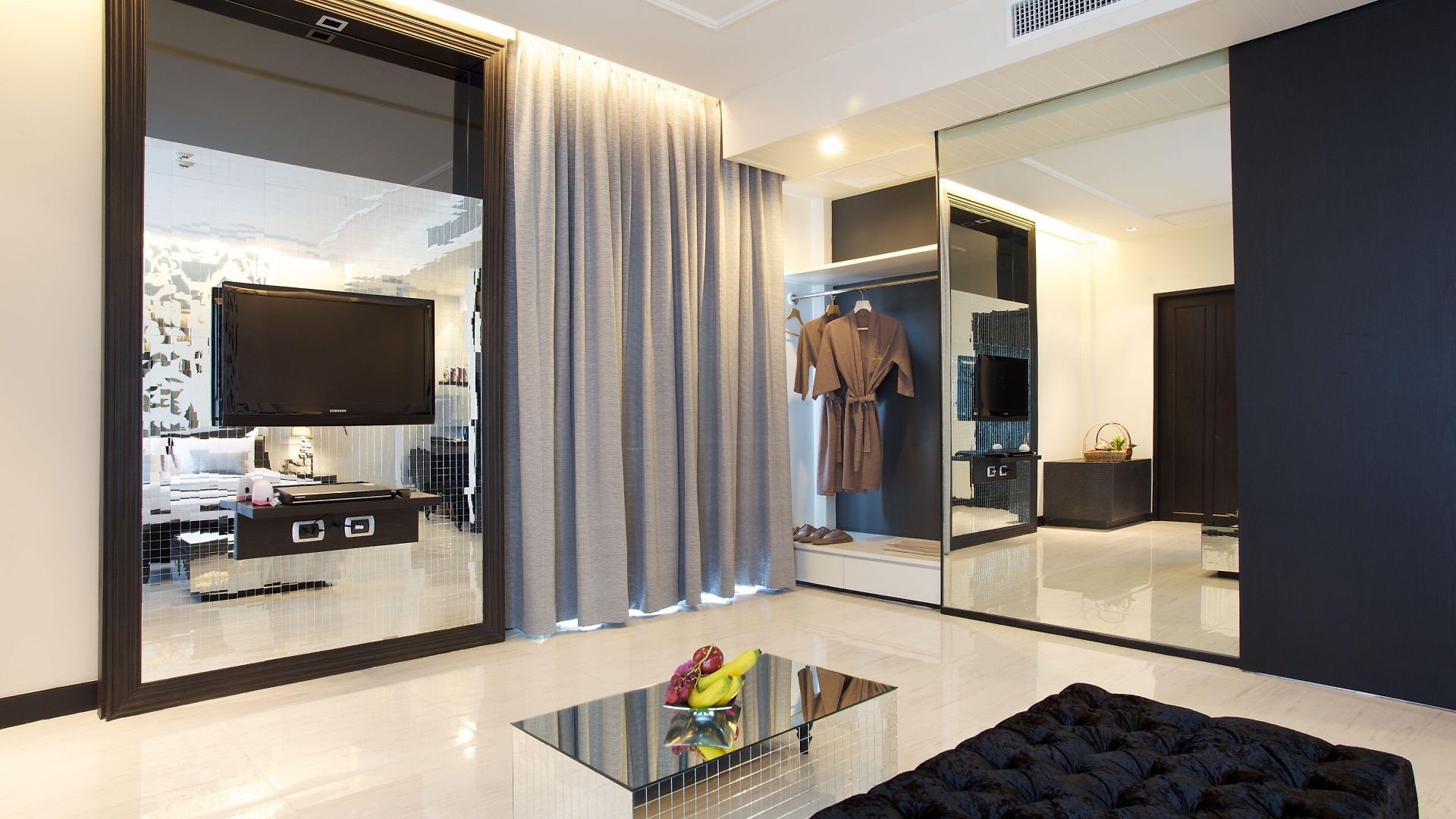 โรงแรม Long Garden & Pavilions