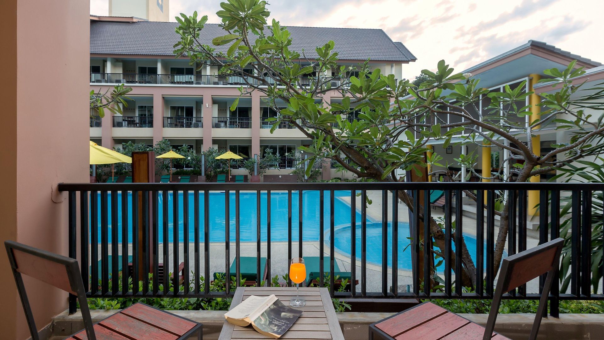 Authong 3* Pattaya