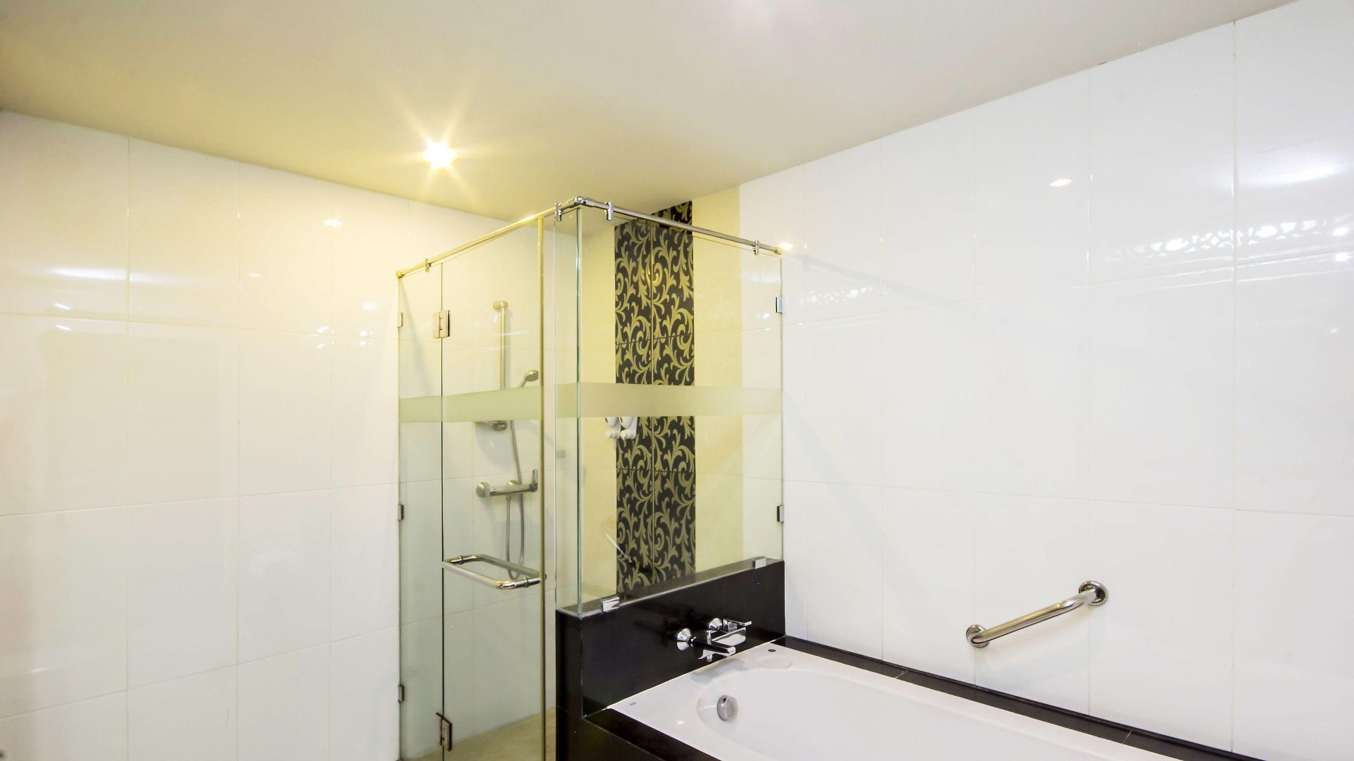 โรงแรม Empress Pattaya