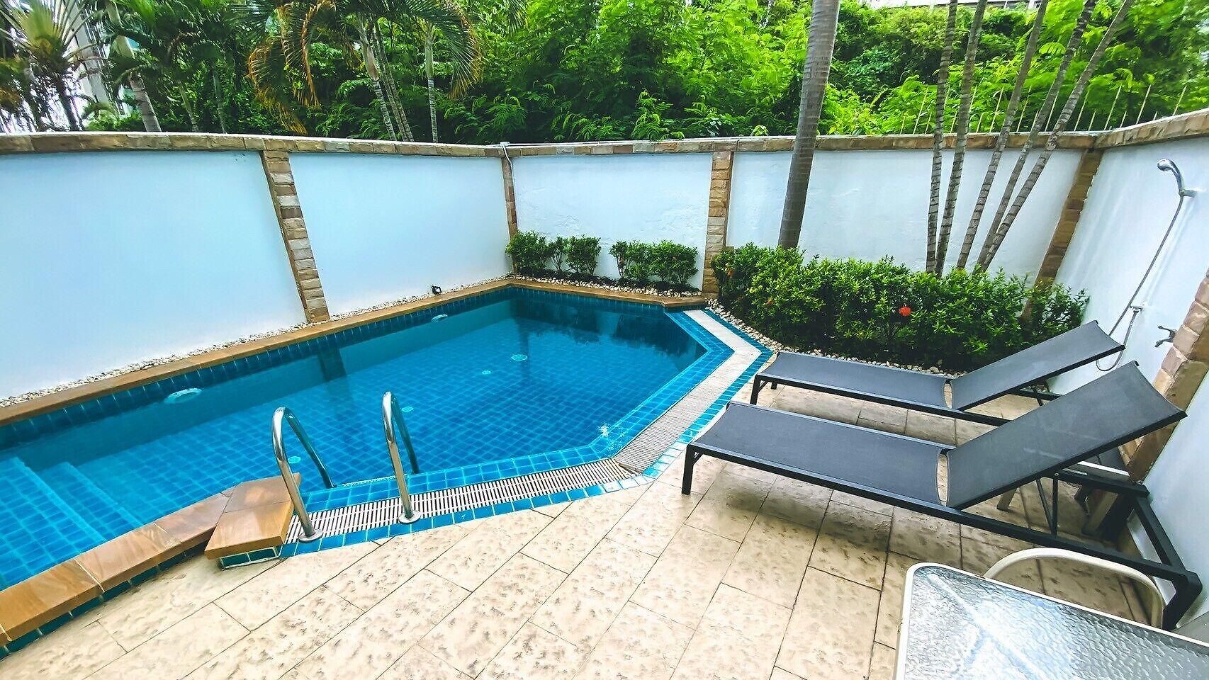 วิลล่า Hidden Palm Pool