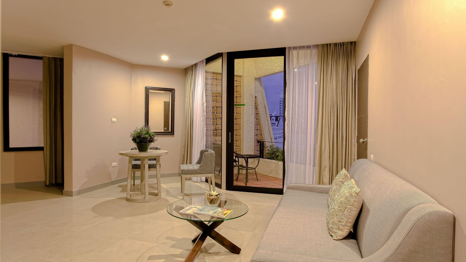 Tropicana 4* Pattaya