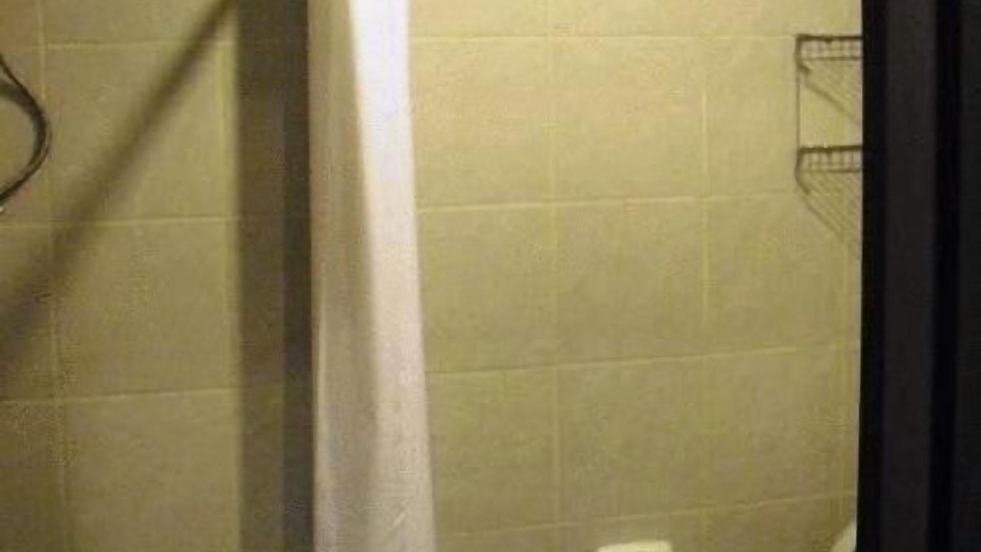 Ploen By Tolani โรงแรม 2*