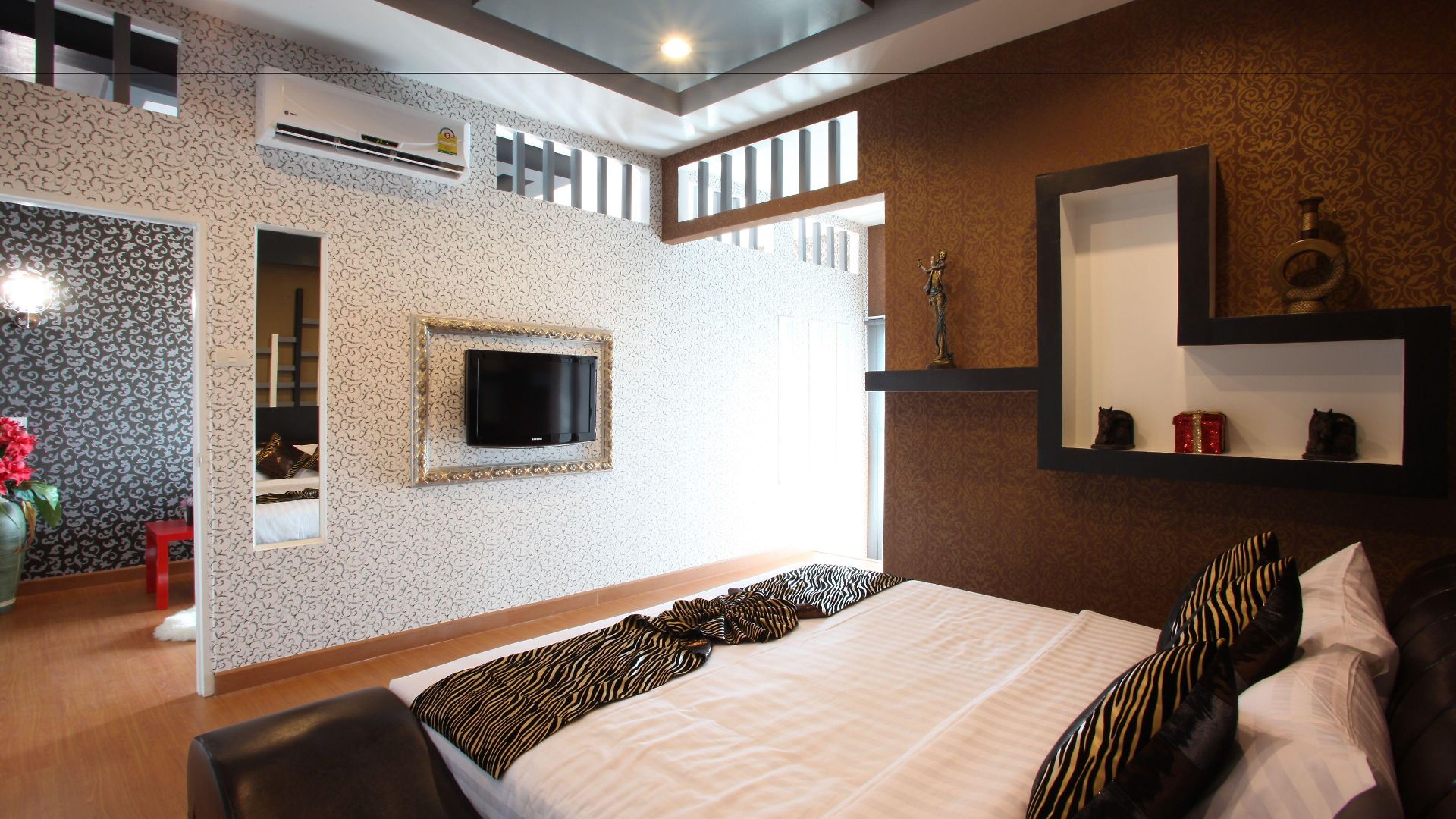 โรงแรม Ktk & 4*