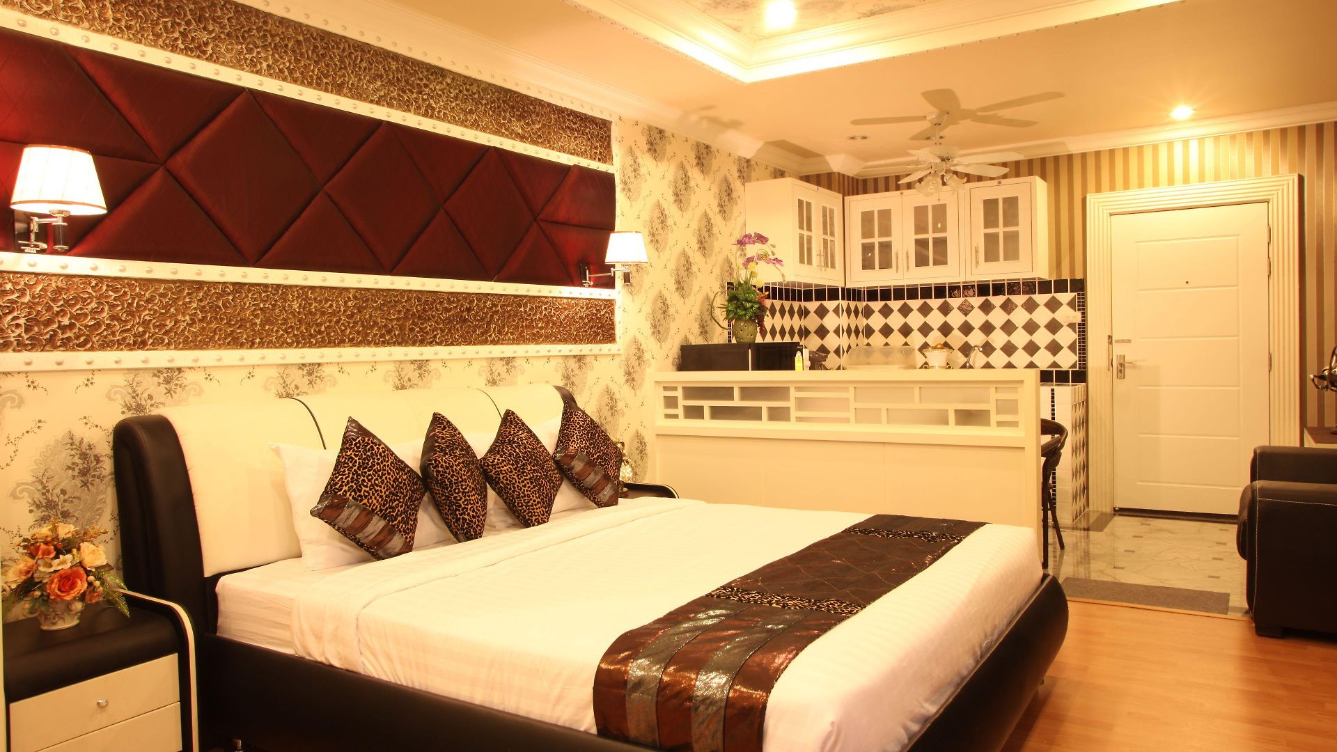 โรงแรม Ktk & 4*