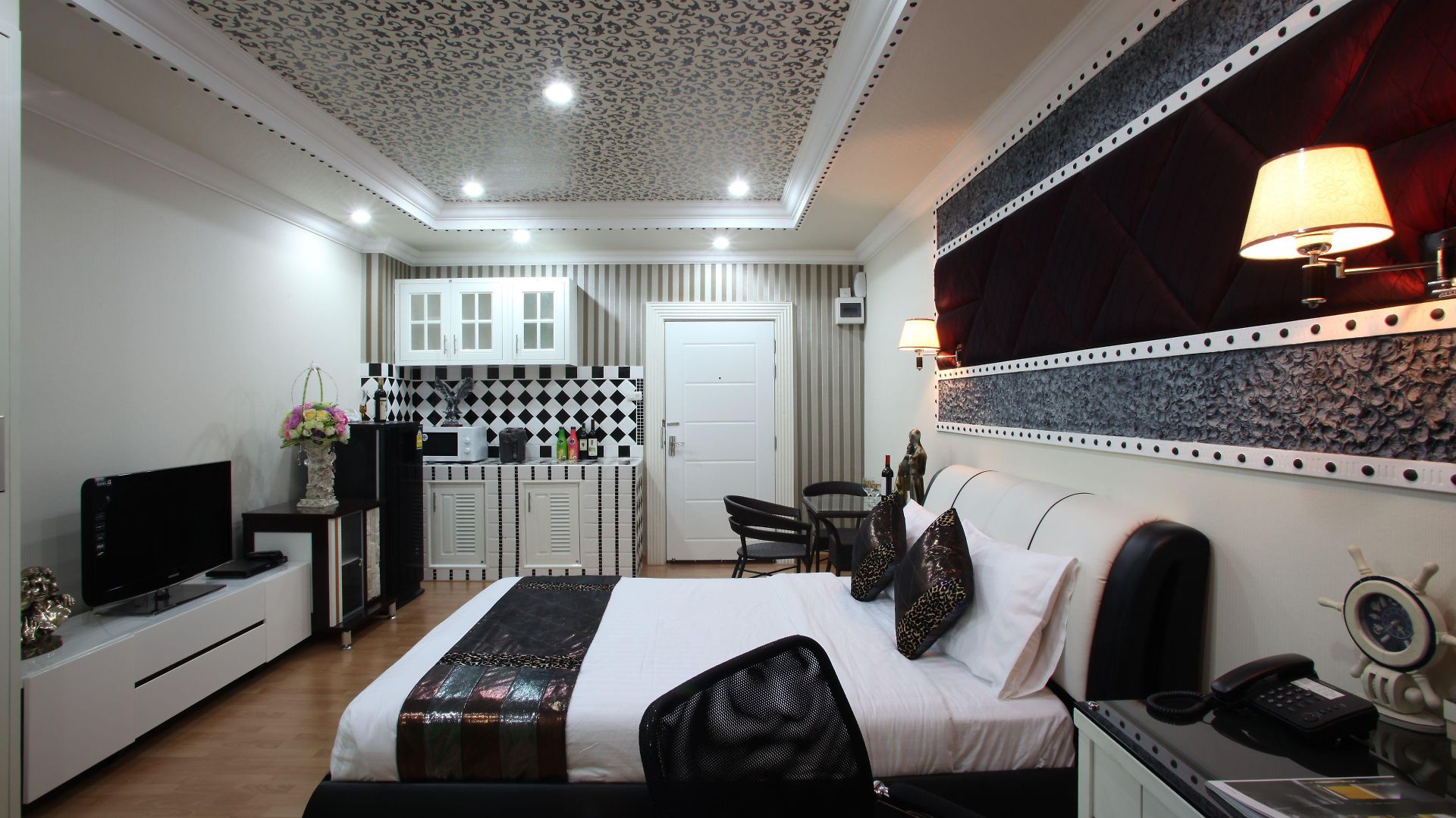 โรงแรม Ktk & 4*