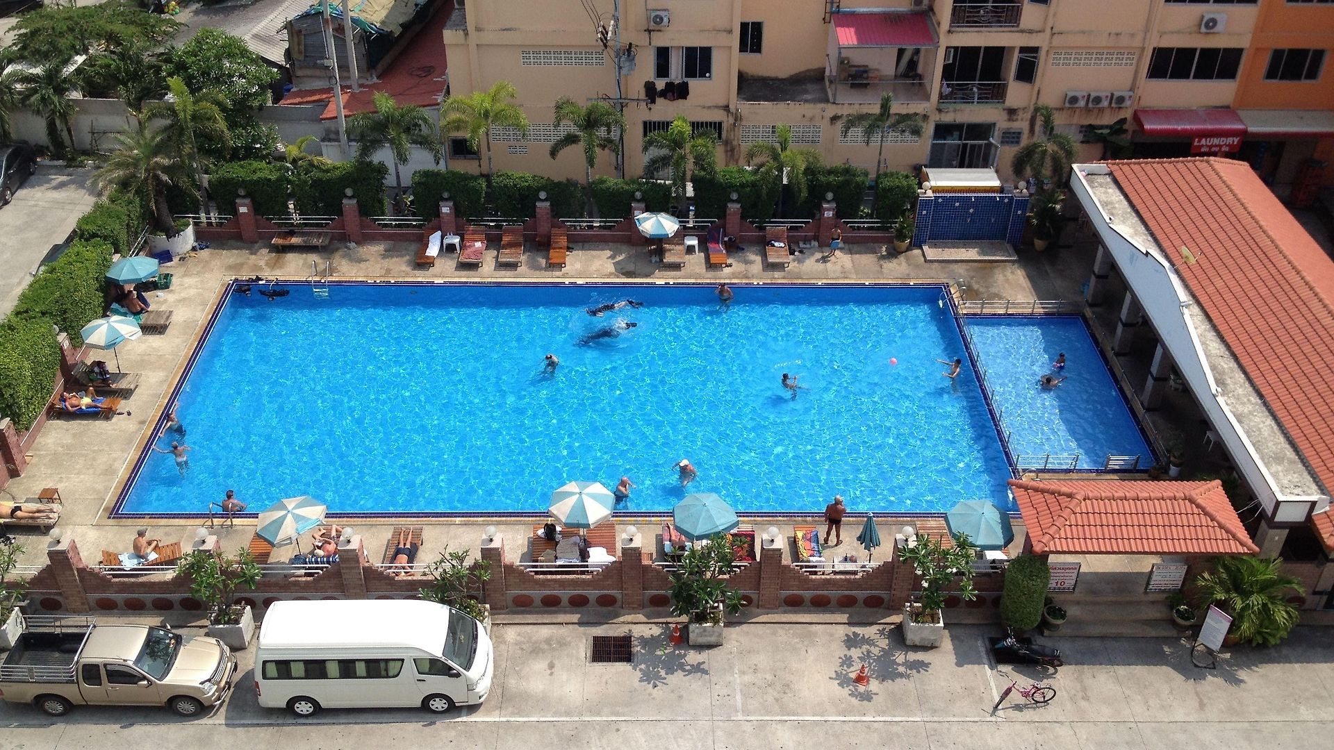 โรงแรม Siwalai Place 3*