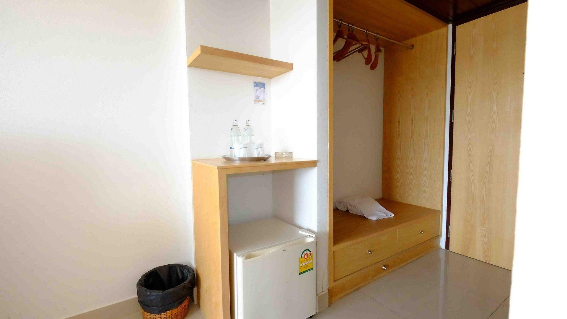 โรงแรม โรงแรมเวลคัม พลาซ่า