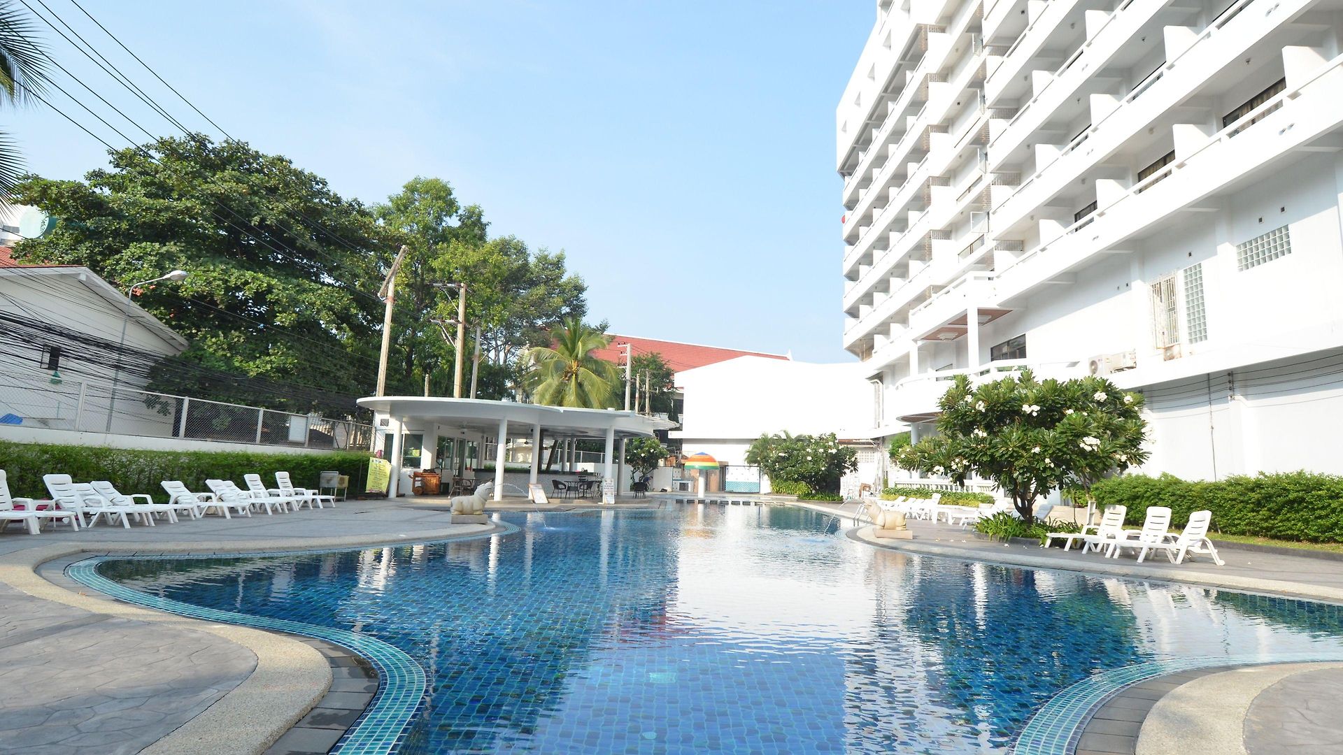 โรงแรมเวลคัม พลาซ่า