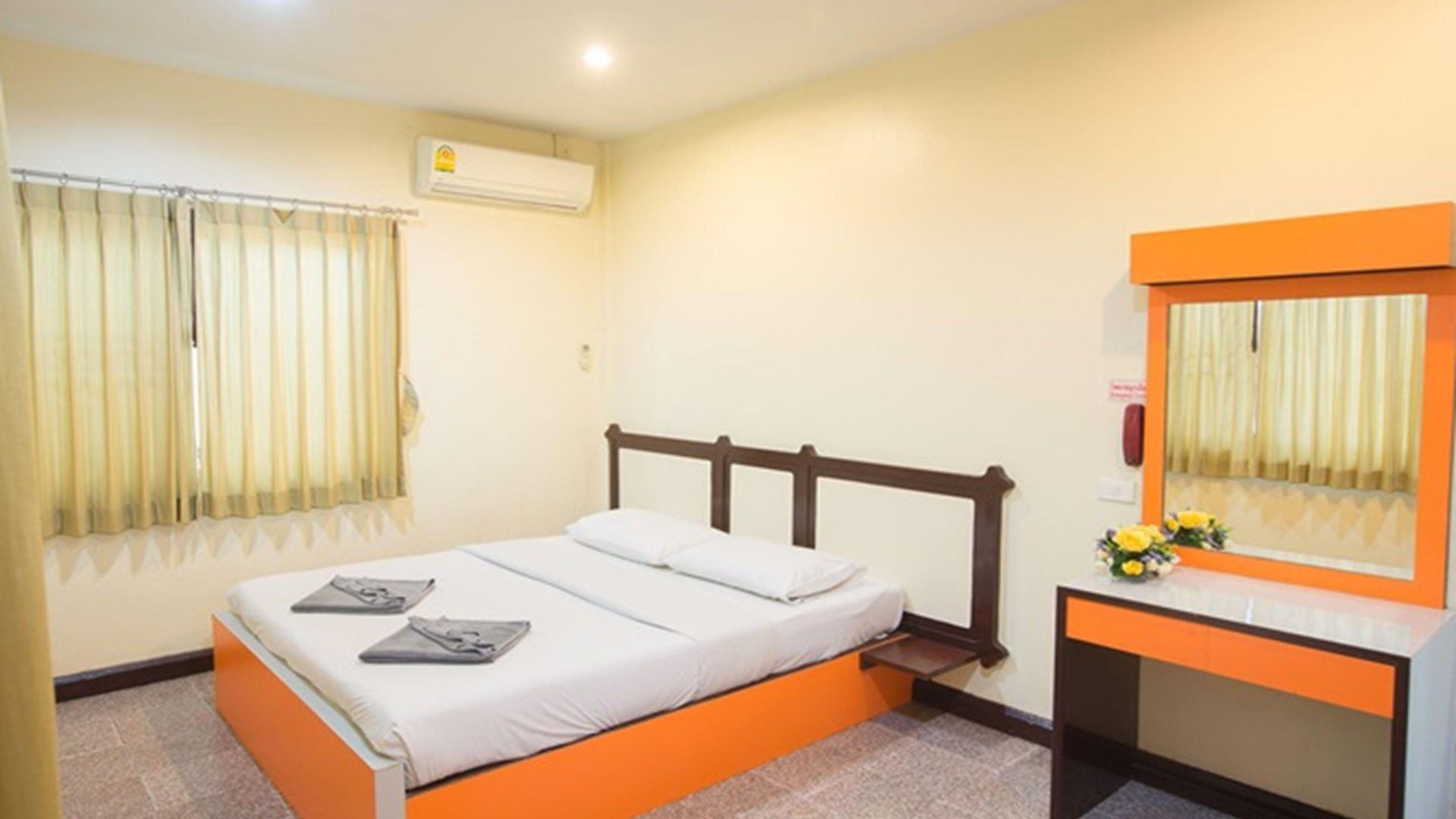 Twin Palms Pattaya, Sha Extra Certified Hotel Pattaya