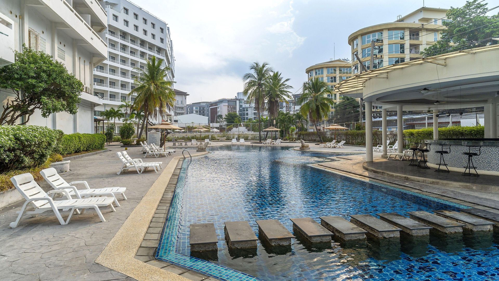 โรงแรม โรงแรมเวลคัม พลาซ่า 3*