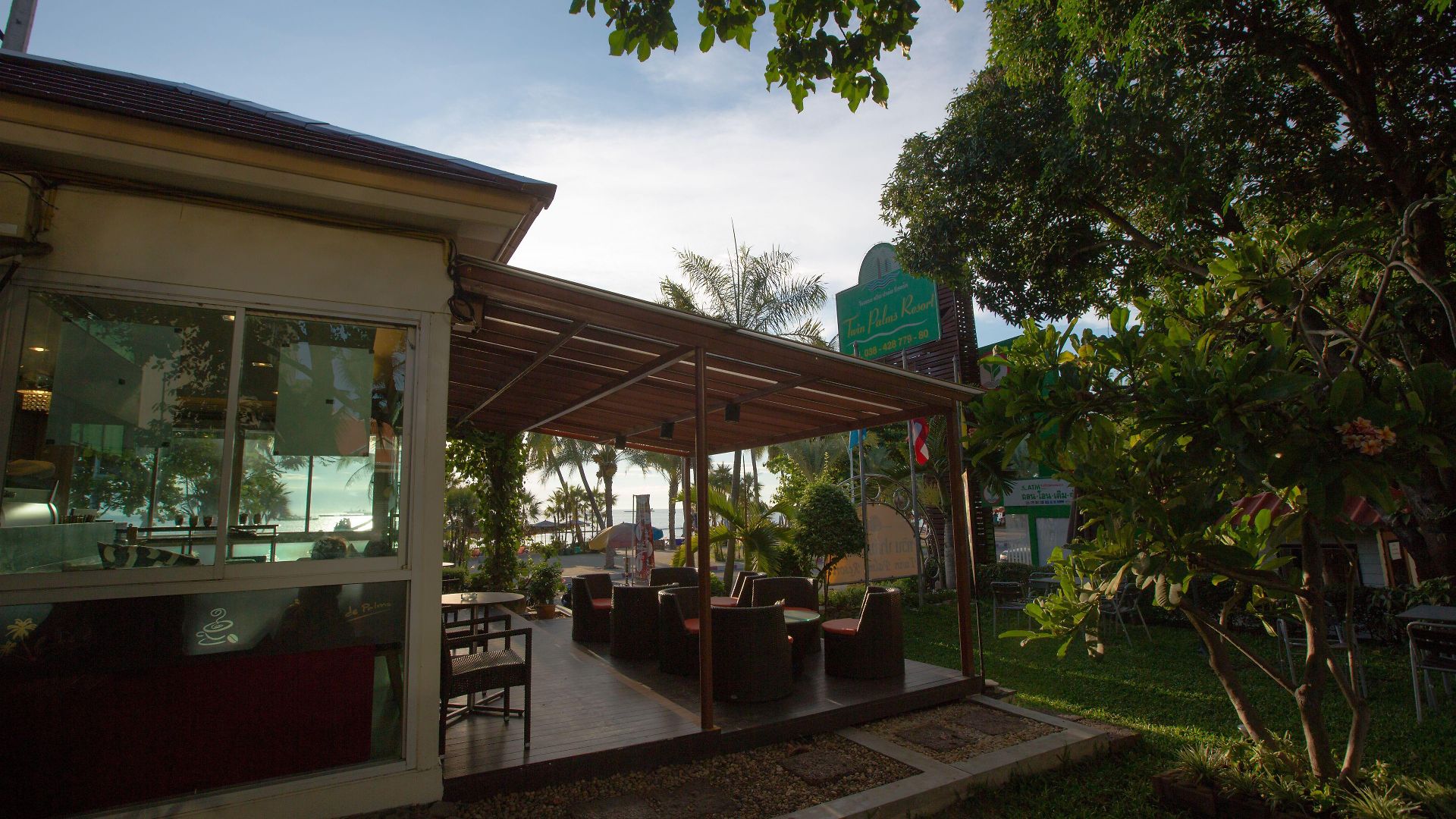 Twin Palms Pattaya, Sha Extra Certified Hotel