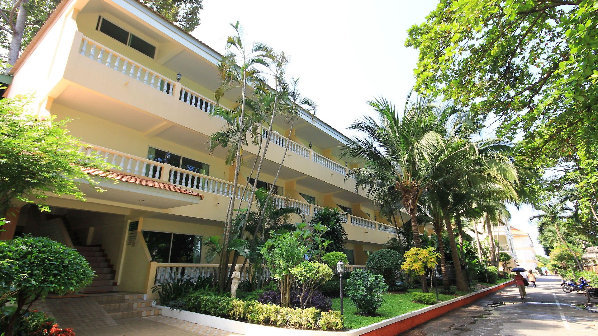 Hotel Twin Palms Pattaya, Sha Extra Certified 3*