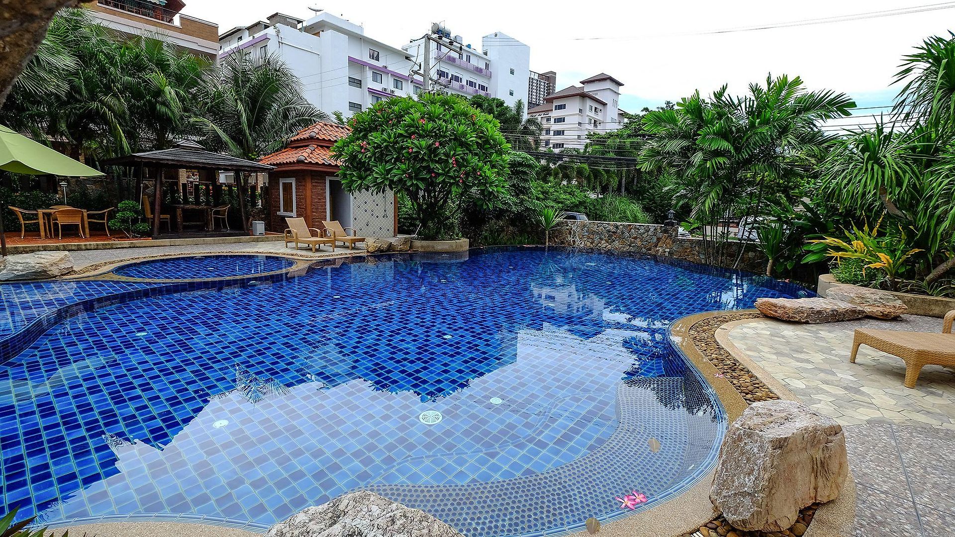 โรงแรม Harmony