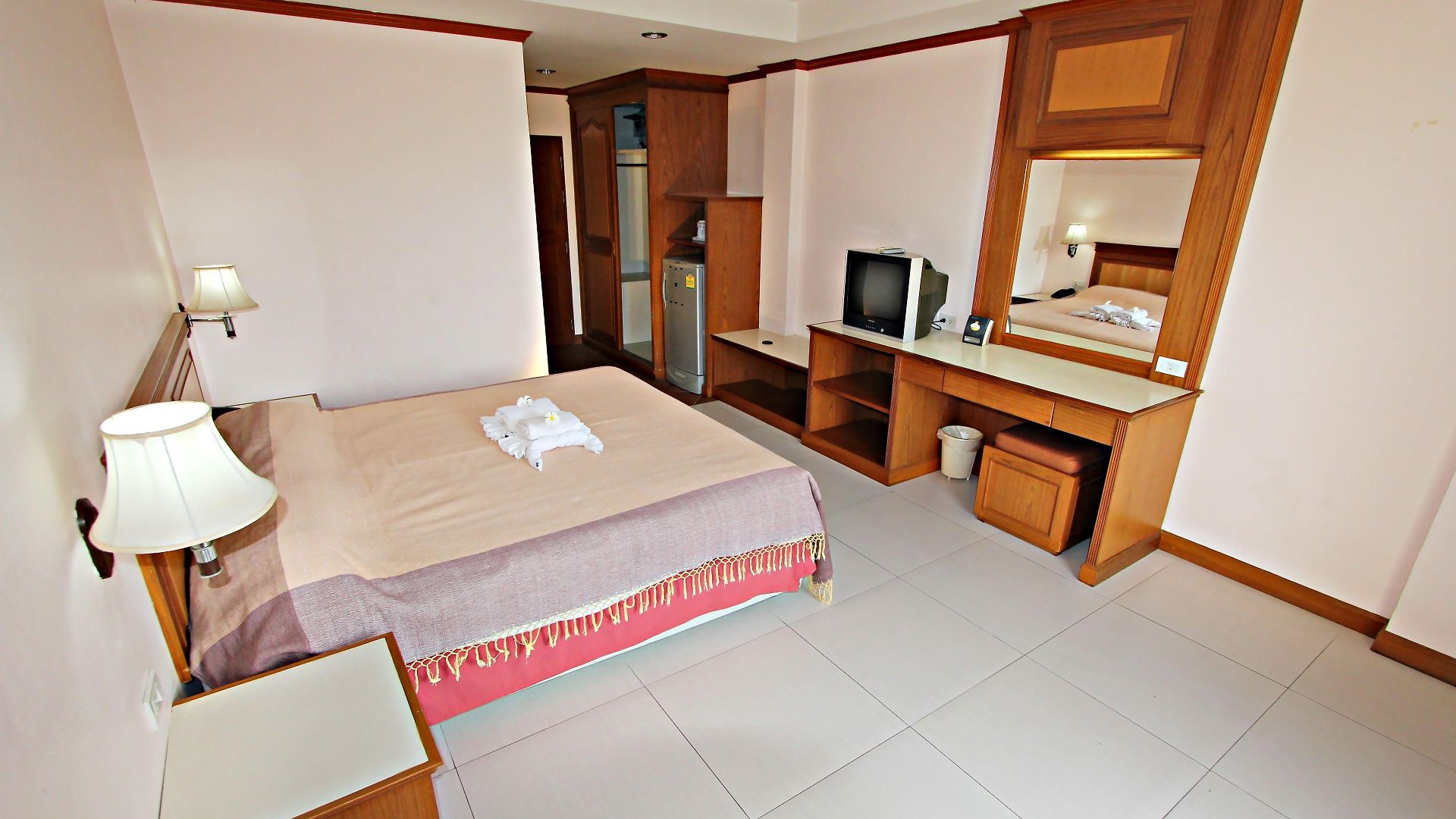 โรงแรม เล็ก Pattaya