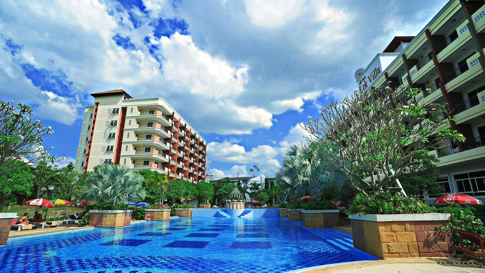 โรงแรม เล็ก 3*