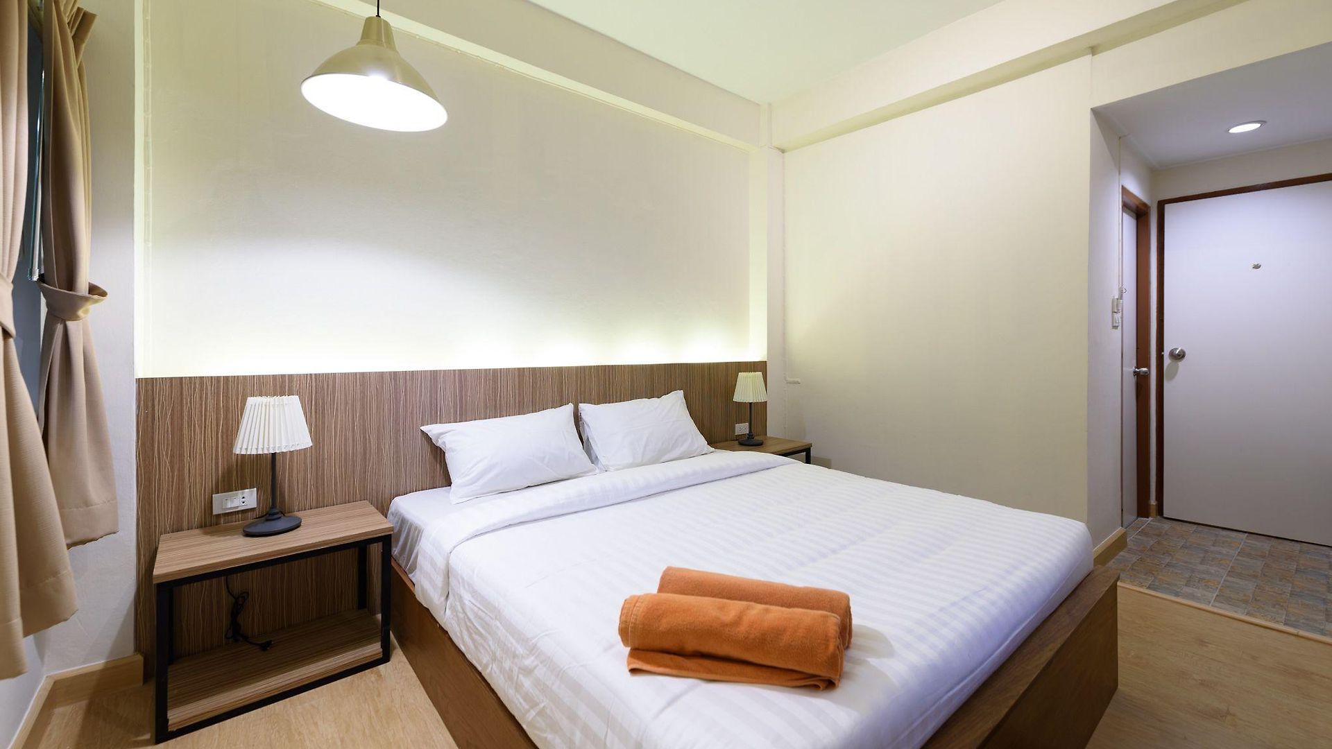 โรงแรม P72