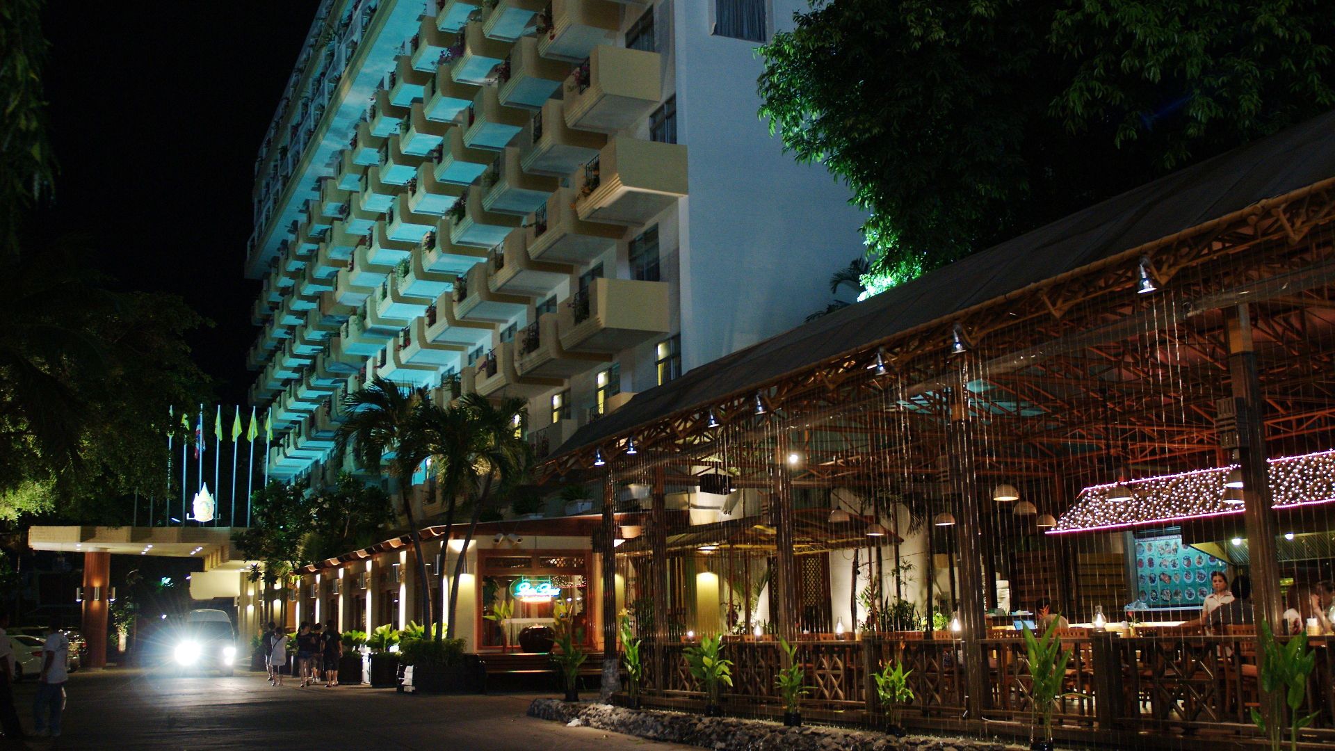 โกลเด้นบีชโฮเทล พัทยา โรงแรม
