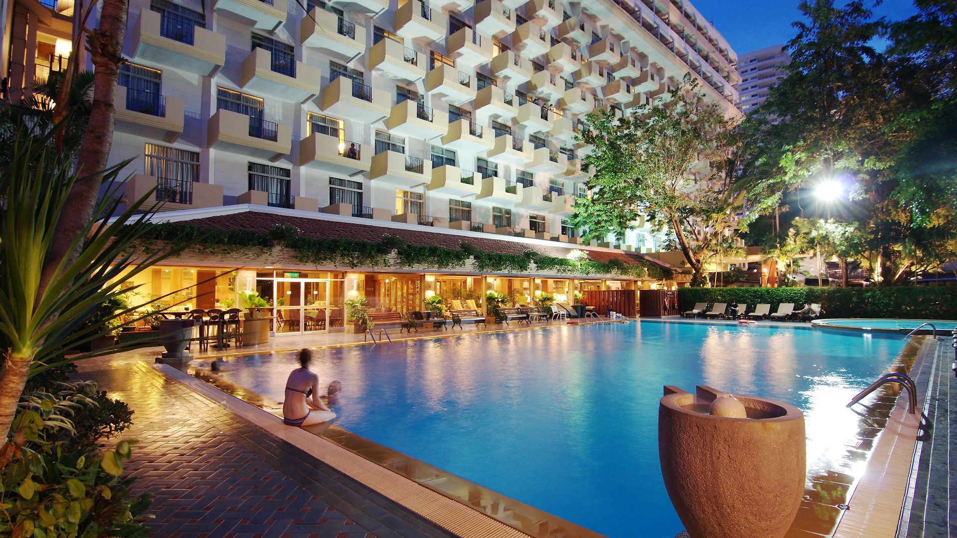 โกลเด้นบีชโฮเทล พัทยา 4* Pattaya