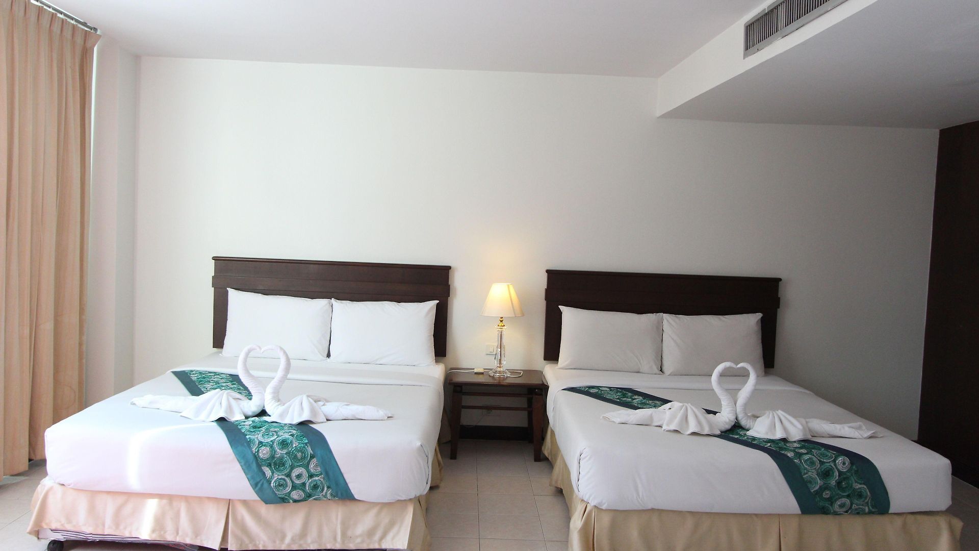 คราวน์พัทยาบีชโฮเทล 3* Pattaya