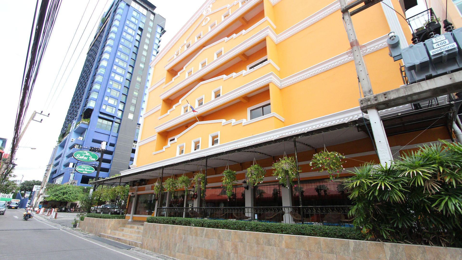 Sabai Nearby Marina