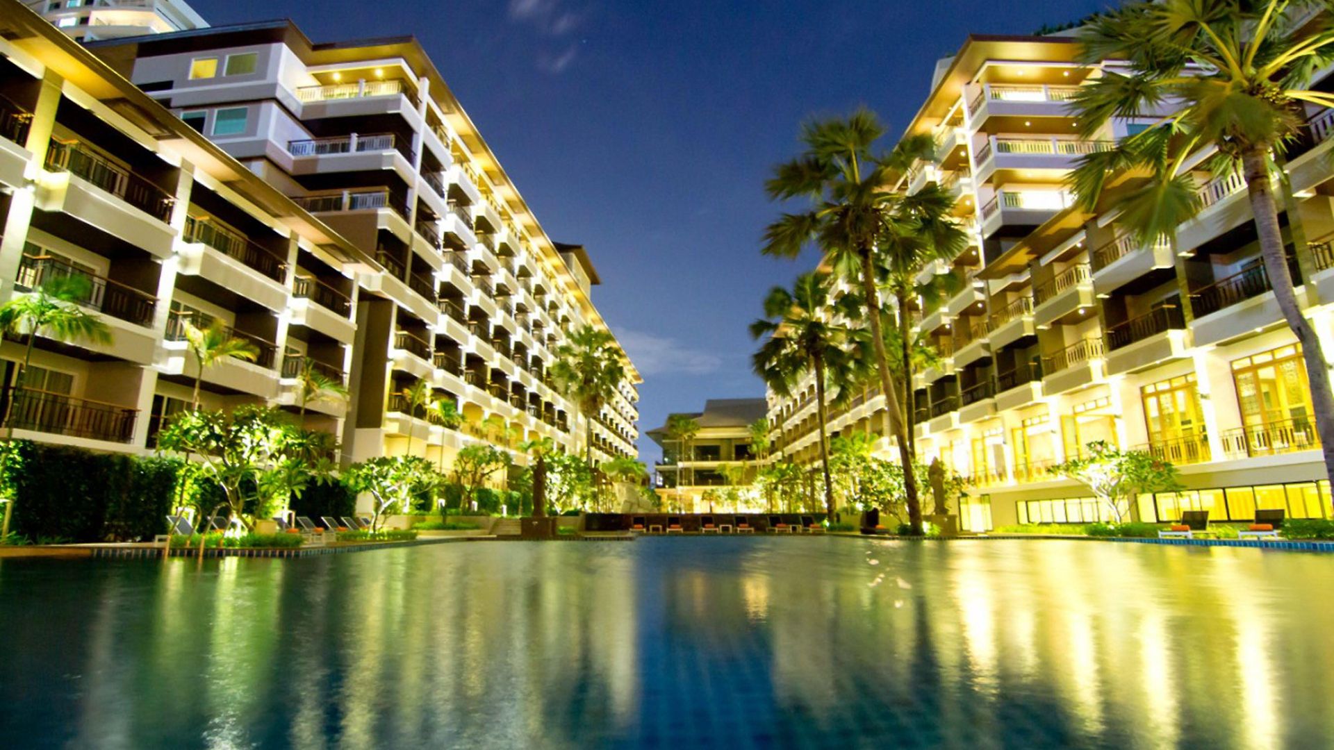 Welcome World Beachfront
