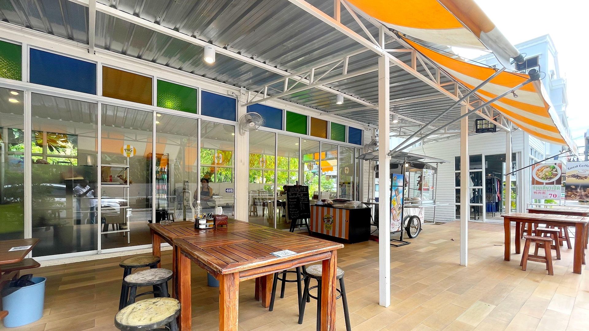 Sabai Nearby Marina 3*