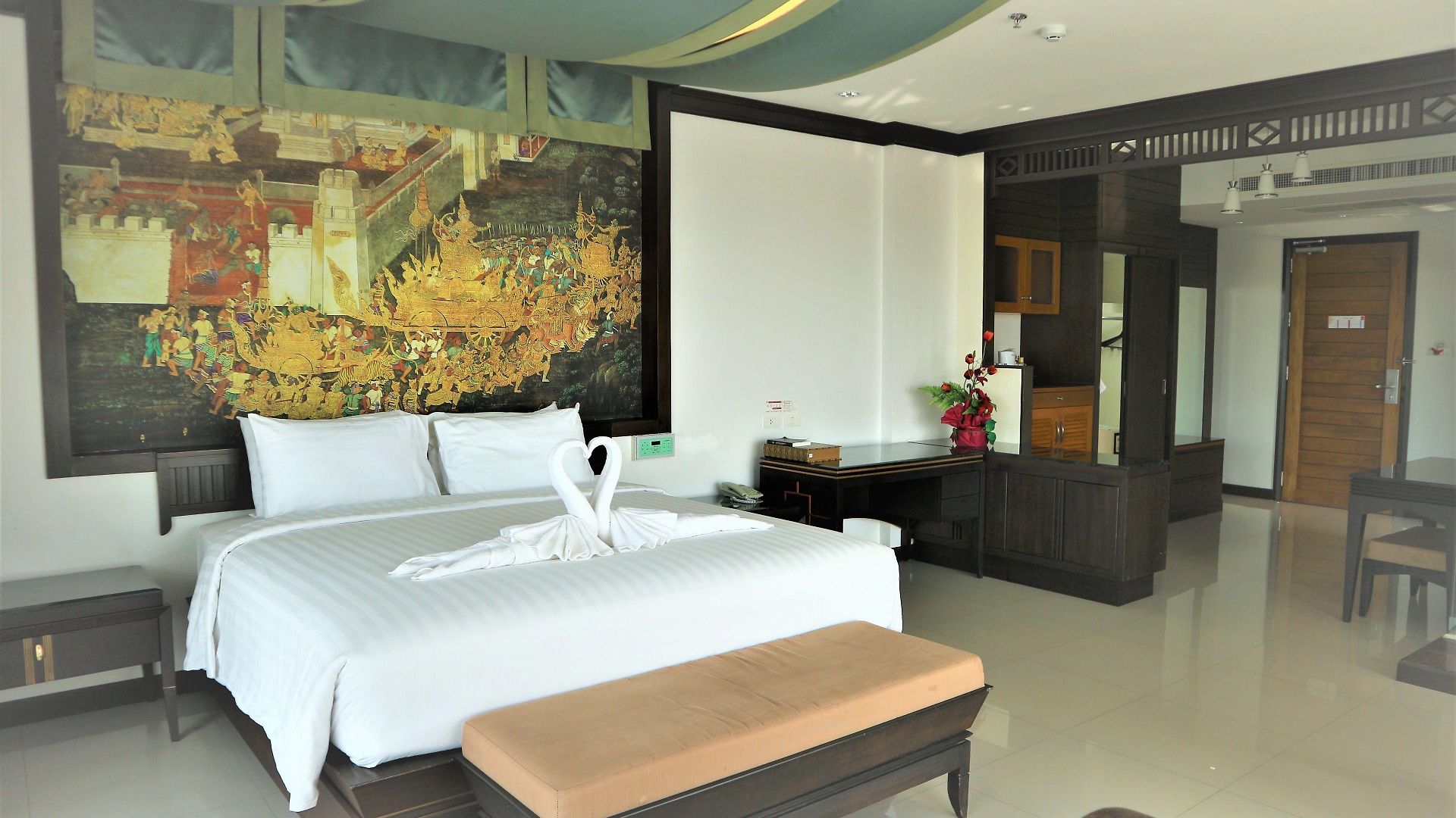 Welcome World Beachfront โรงแรม Pattaya