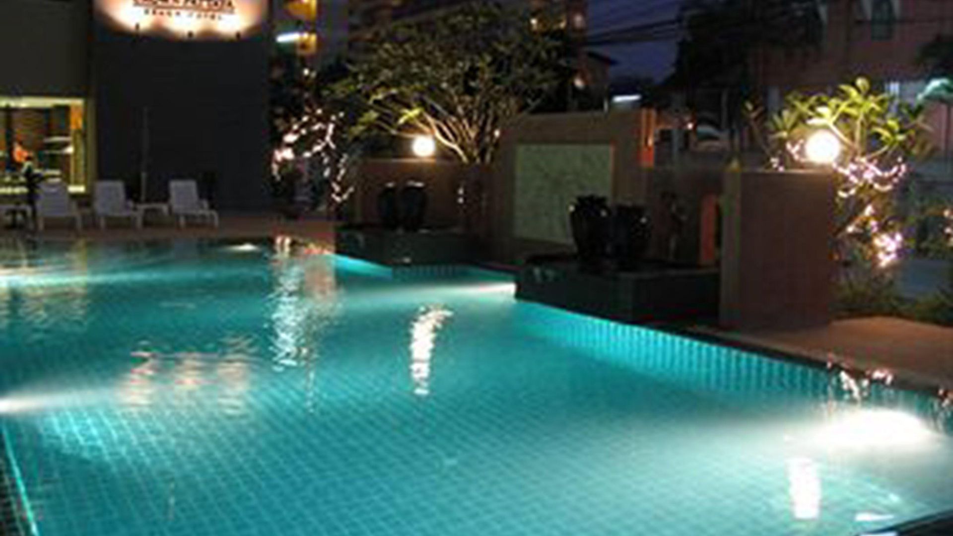 คราวน์พัทยาบีชโฮเทล 3* Pattaya