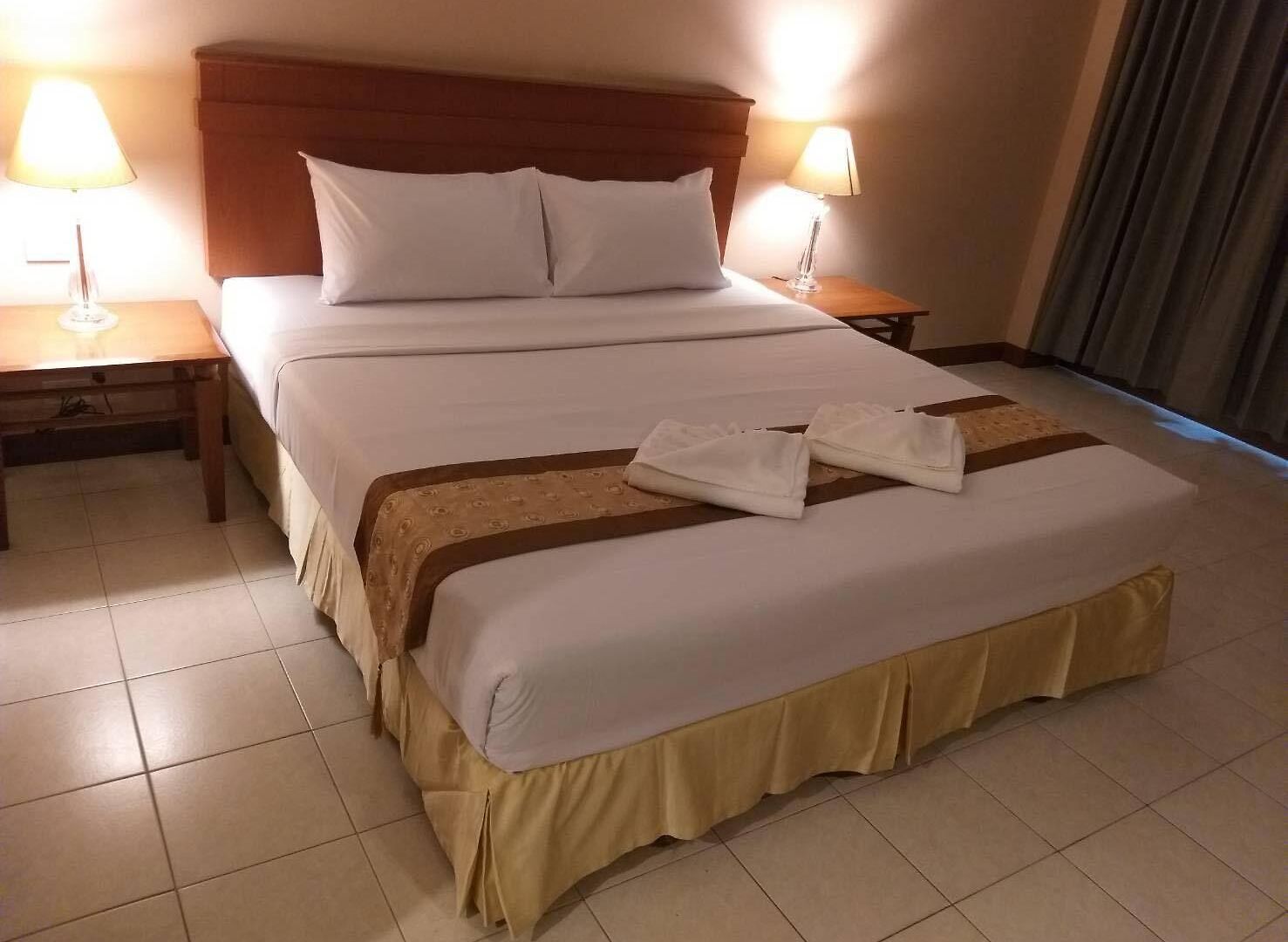 คราวน์พัทยาบีชโฮเทล โรงแรม Pattaya