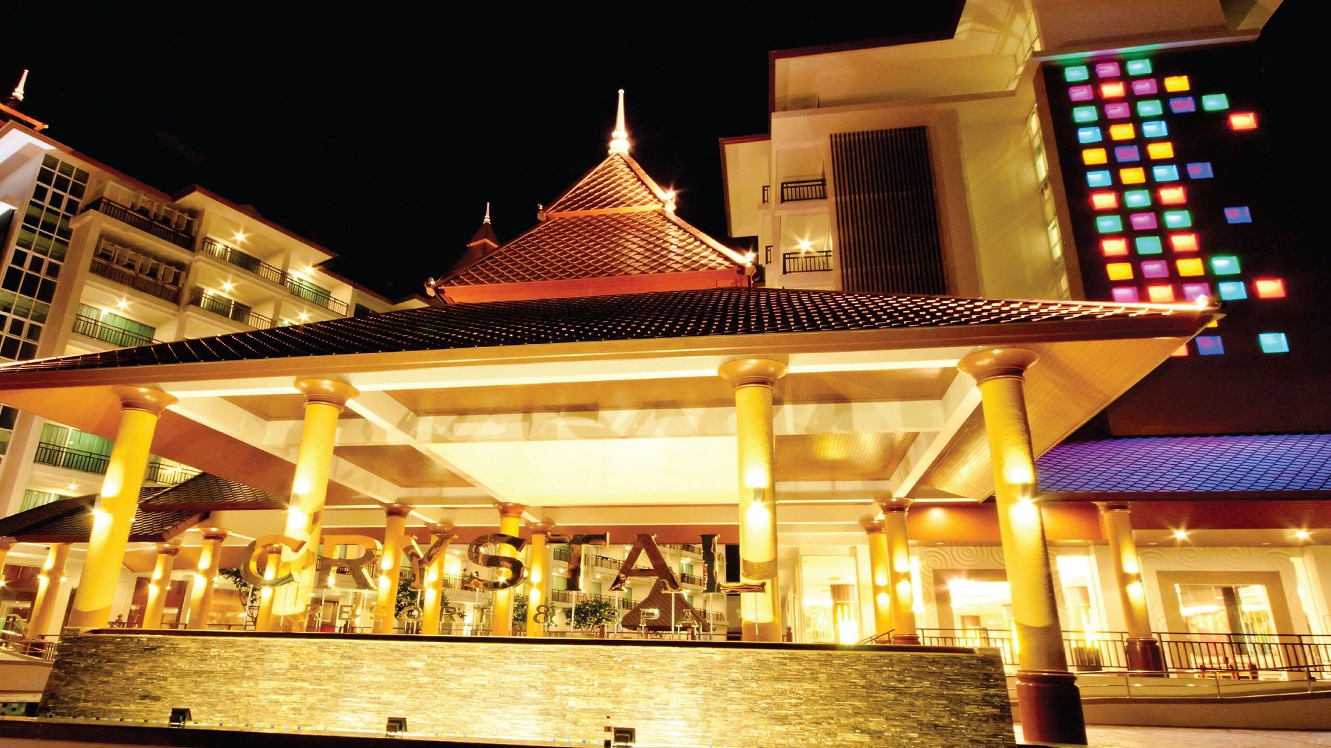 Hotel Crystal Palace Luxury 5*
