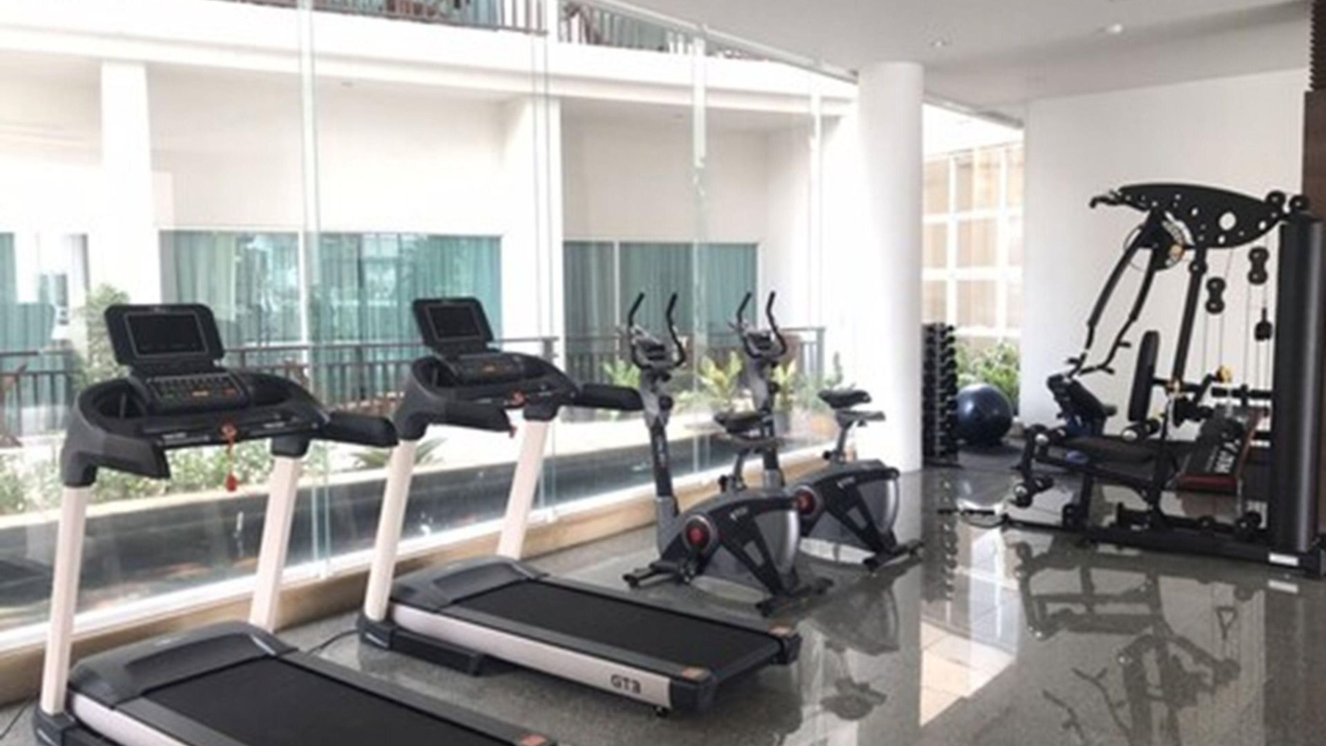 Crystal Palace Luxury Hotel 5*