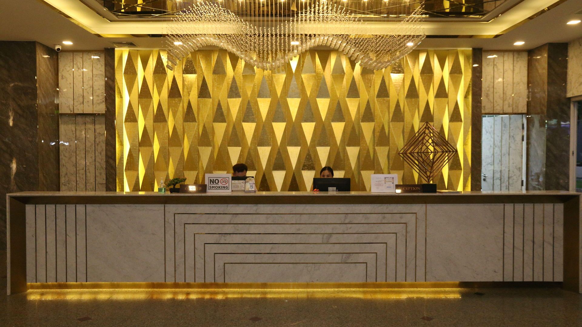 Crystal Palace Luxury