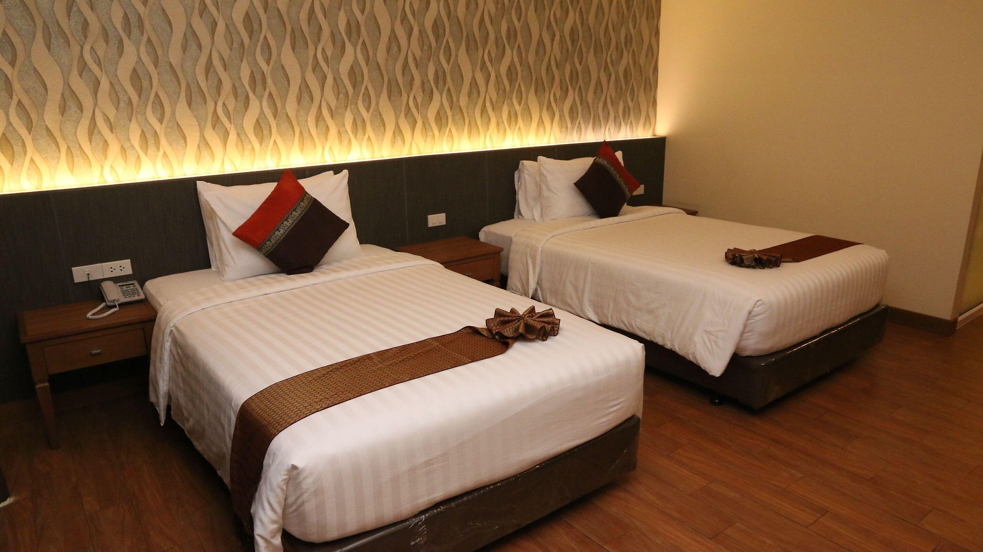 Crystal Palace Luxury Pattaya