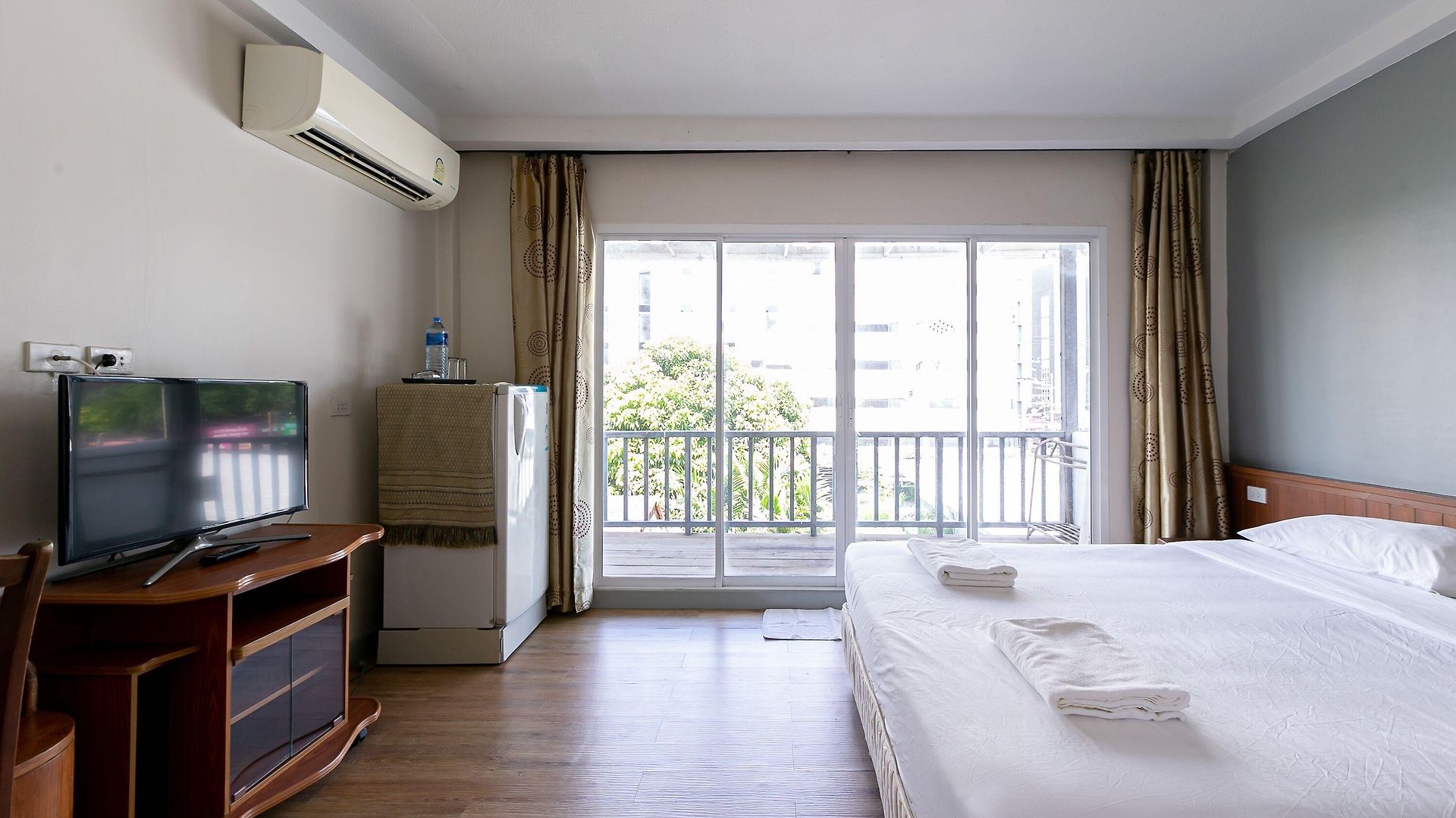 Wong Amat House