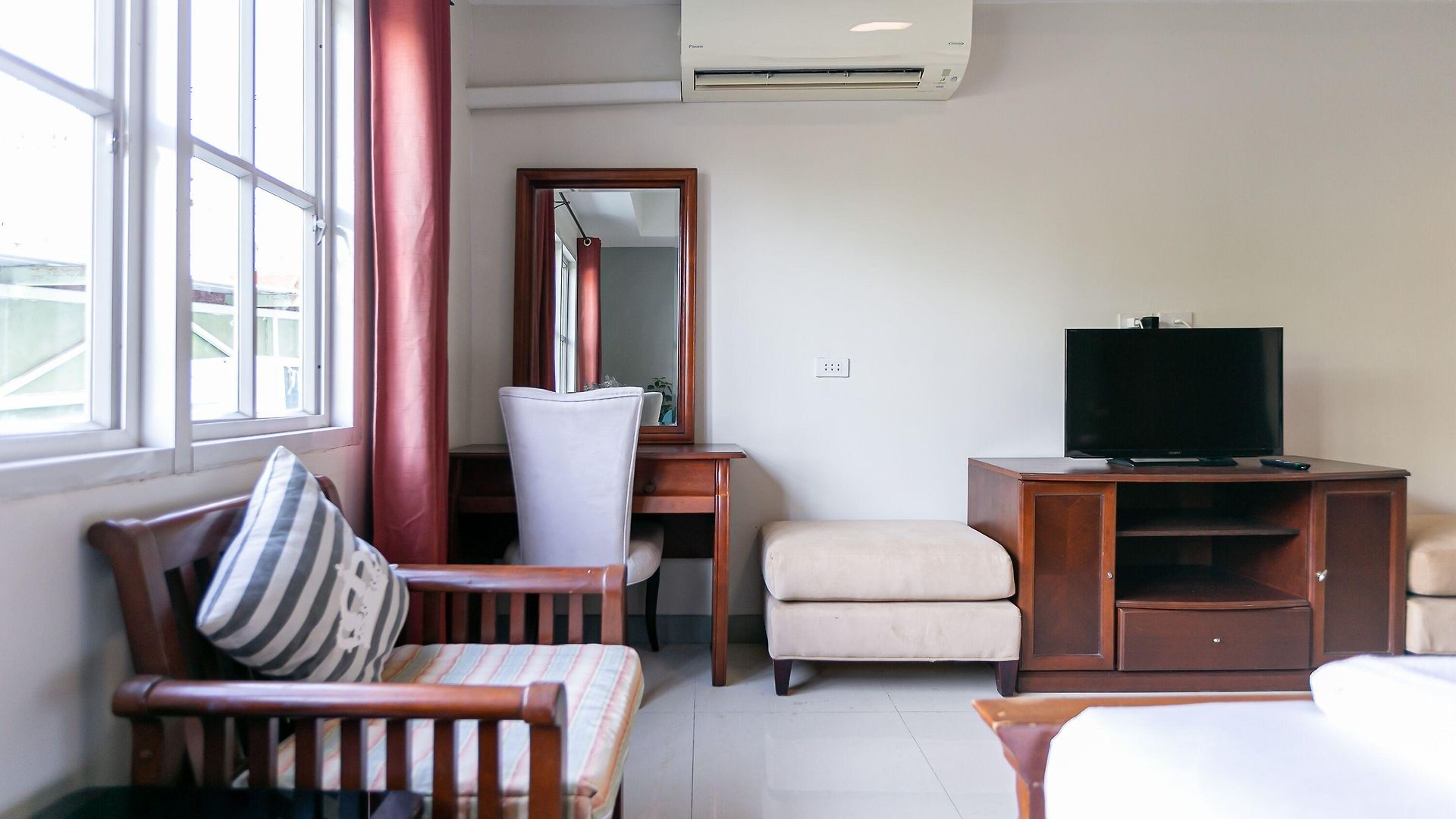 Wong Amat House 2*