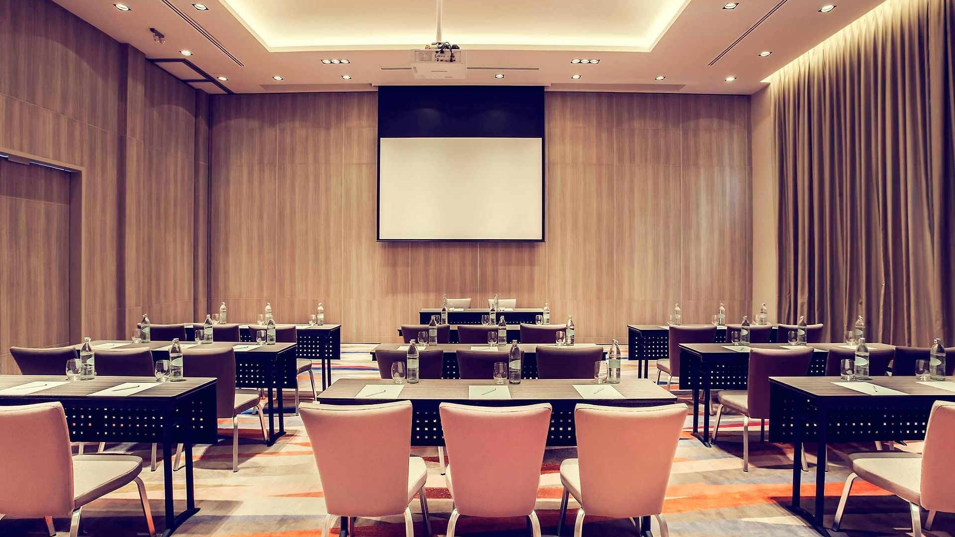 Mercure Ocean โรงแรม Pattaya