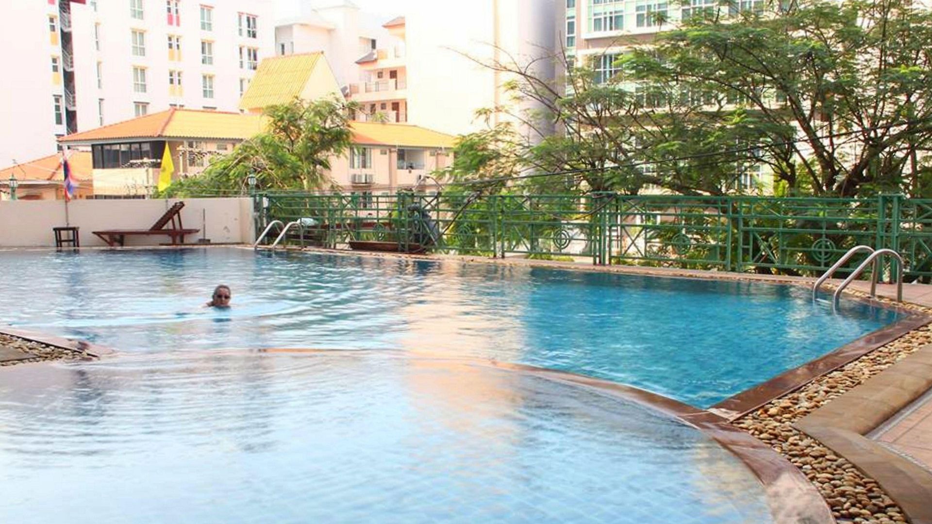ไมค์บีชรีสอร์ท 3* Pattaya