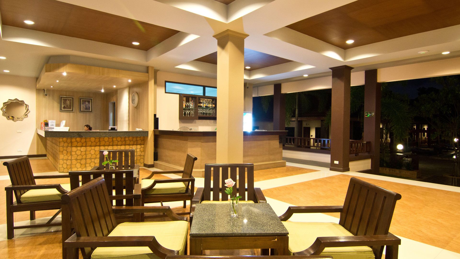 Rose Bay รีสอร์ท