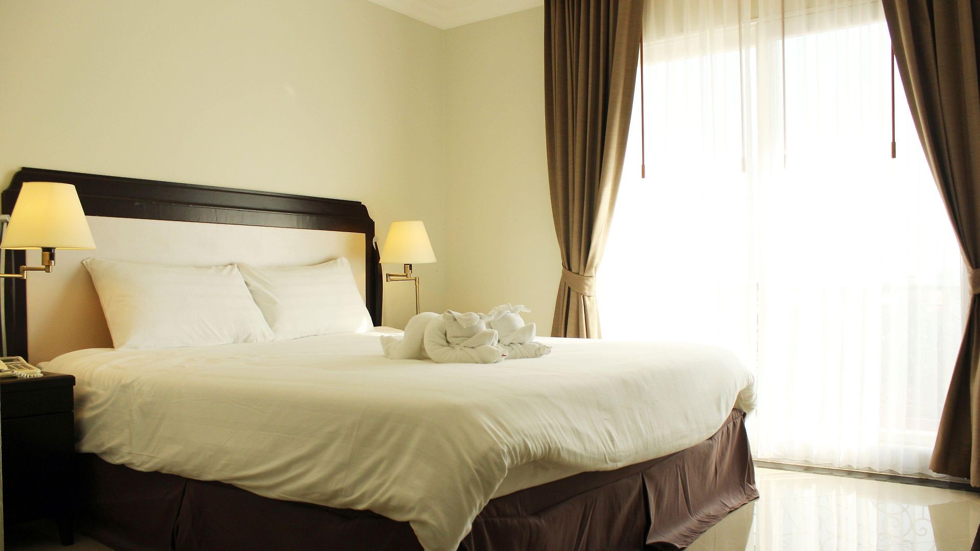 Hotel Lk Crystal Place 3*
