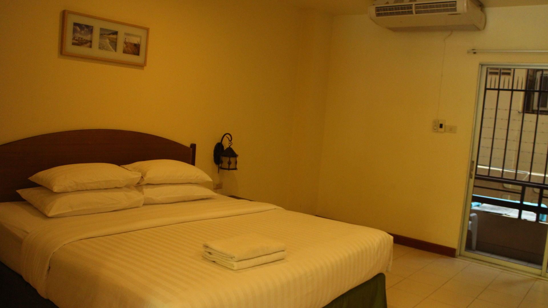 Opey De Place Hotel 3*