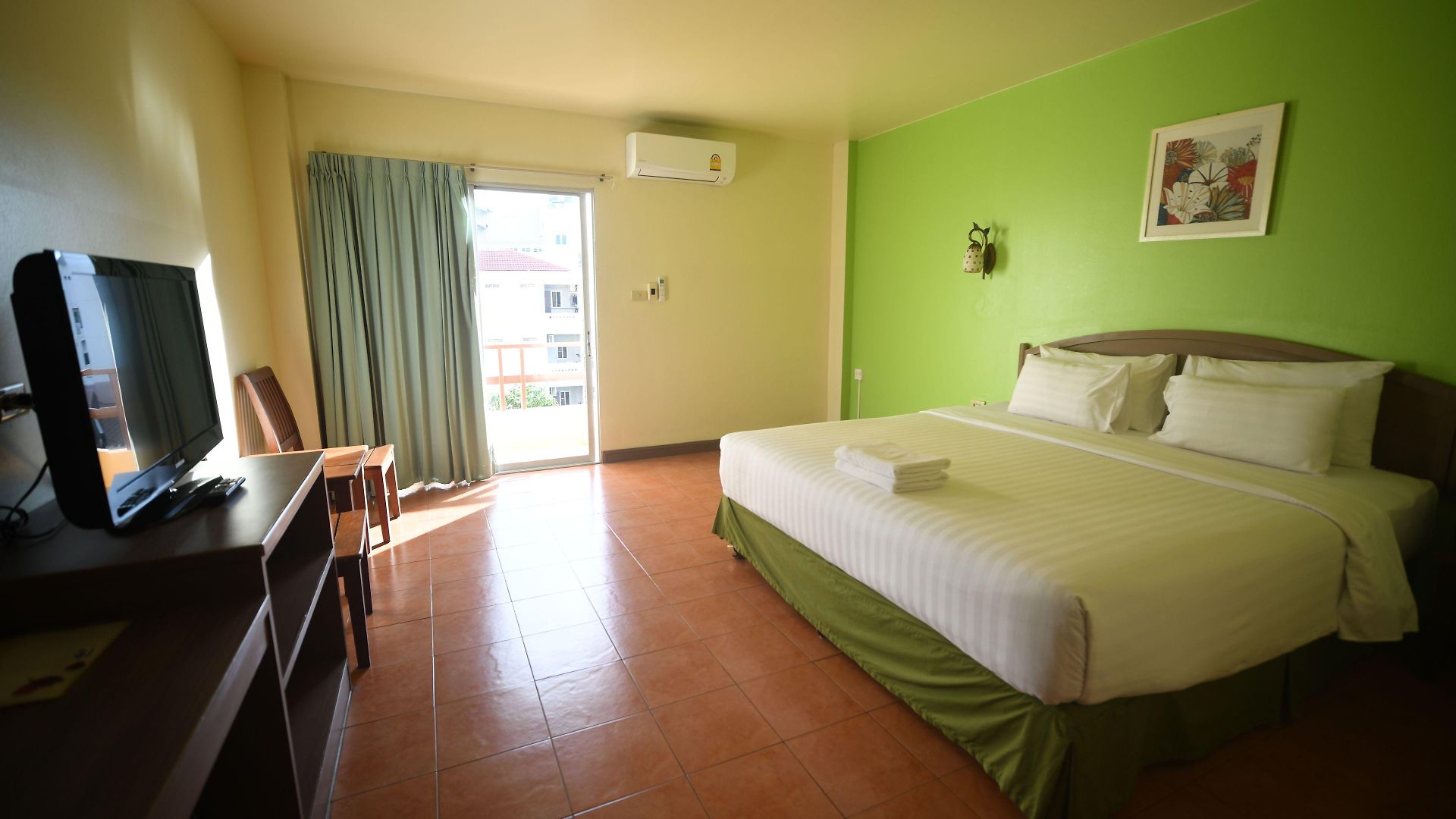 Opey De Place Hotel 3*