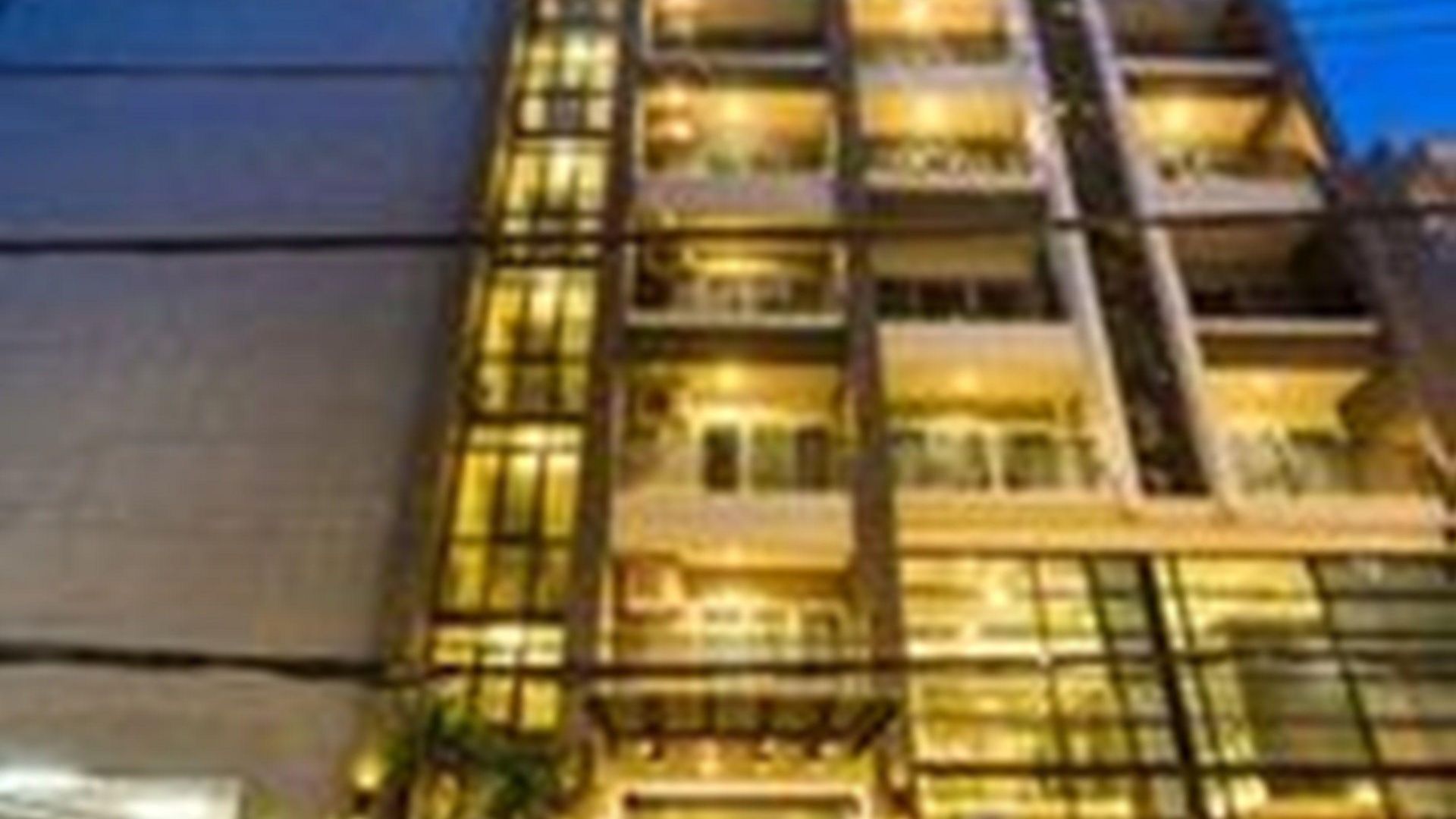 ซี มี สปริง ทู โฮเทล โรงแรม 3*