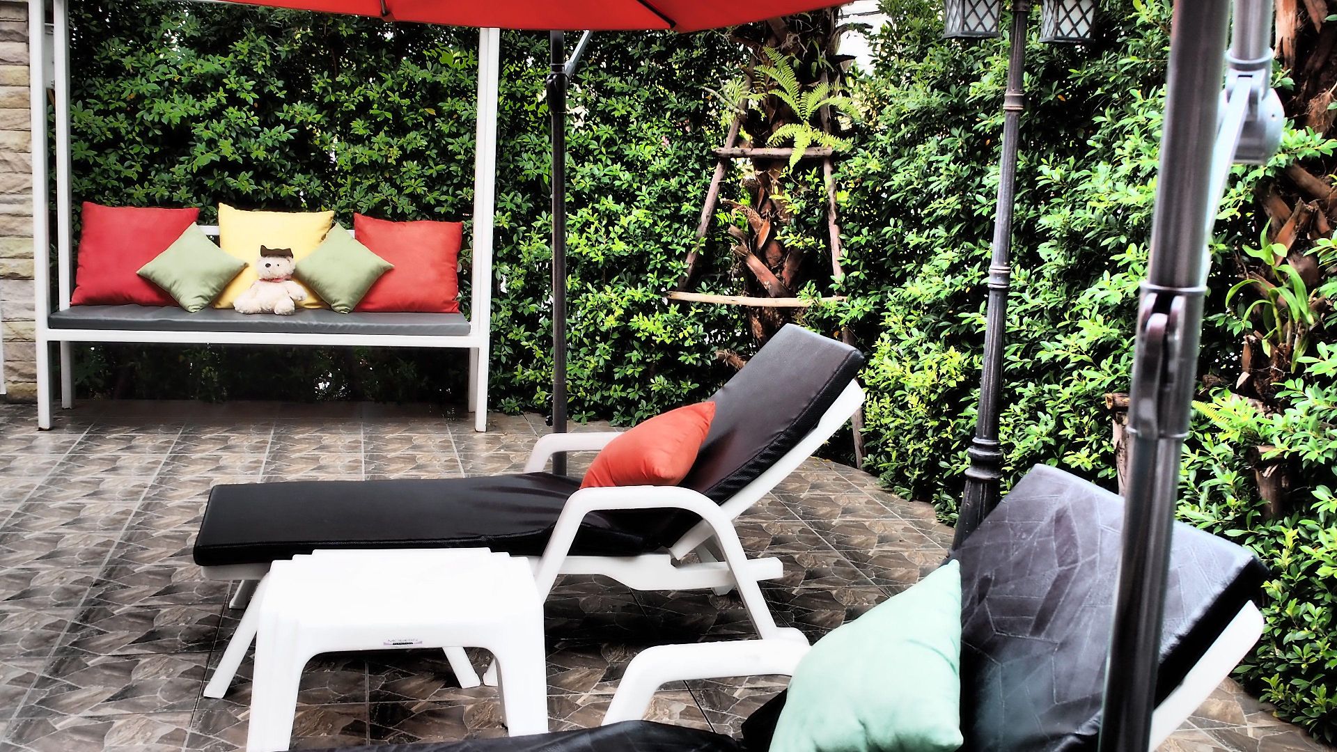 โรงแรม Chitra