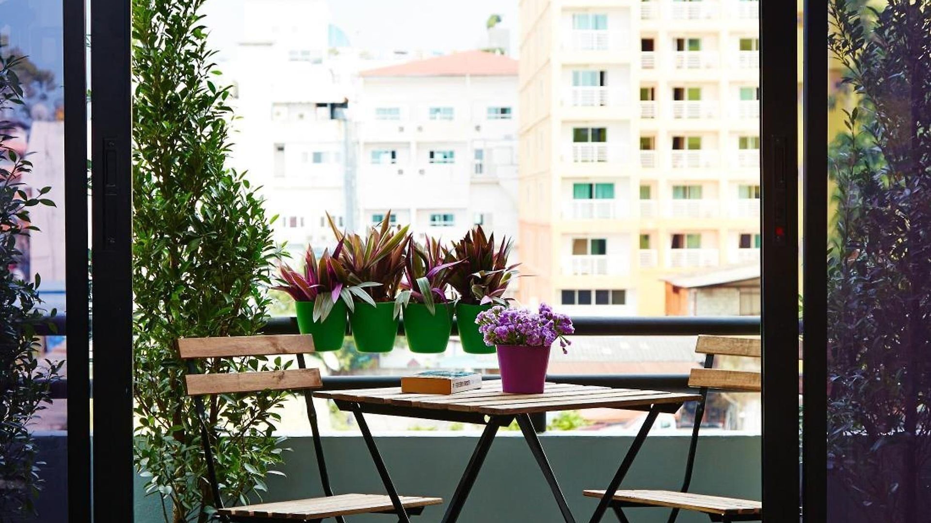 The Weekend โรงแรม 3*