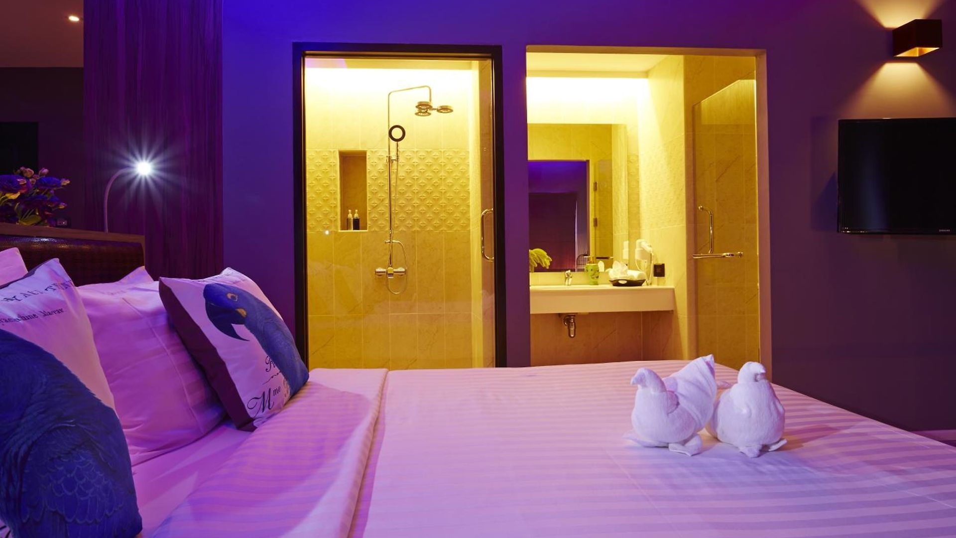 โรงแรม The Weekend Pattaya