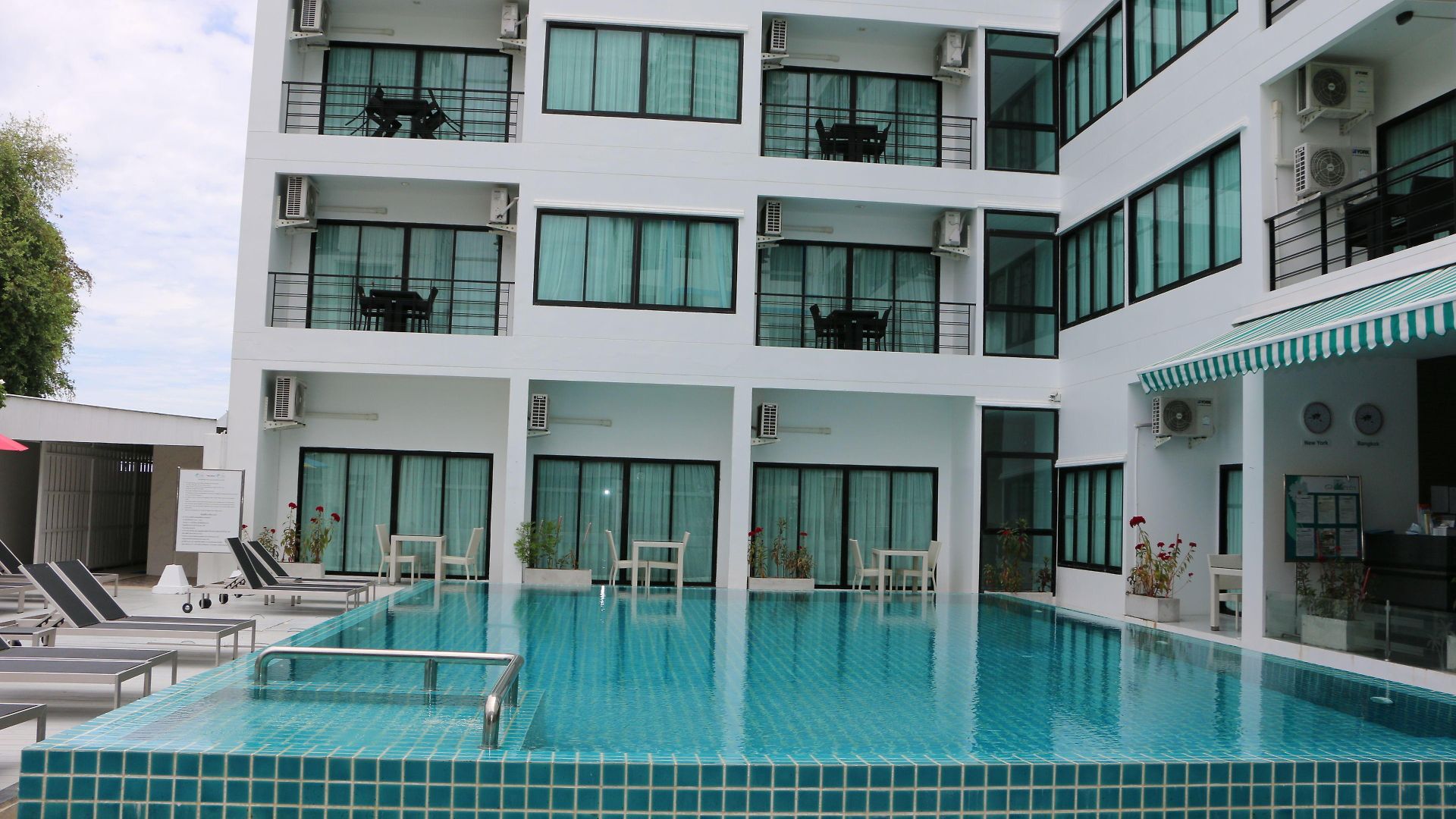 ไอ-ทะเล รีสอร์ต โรงแรม 3*